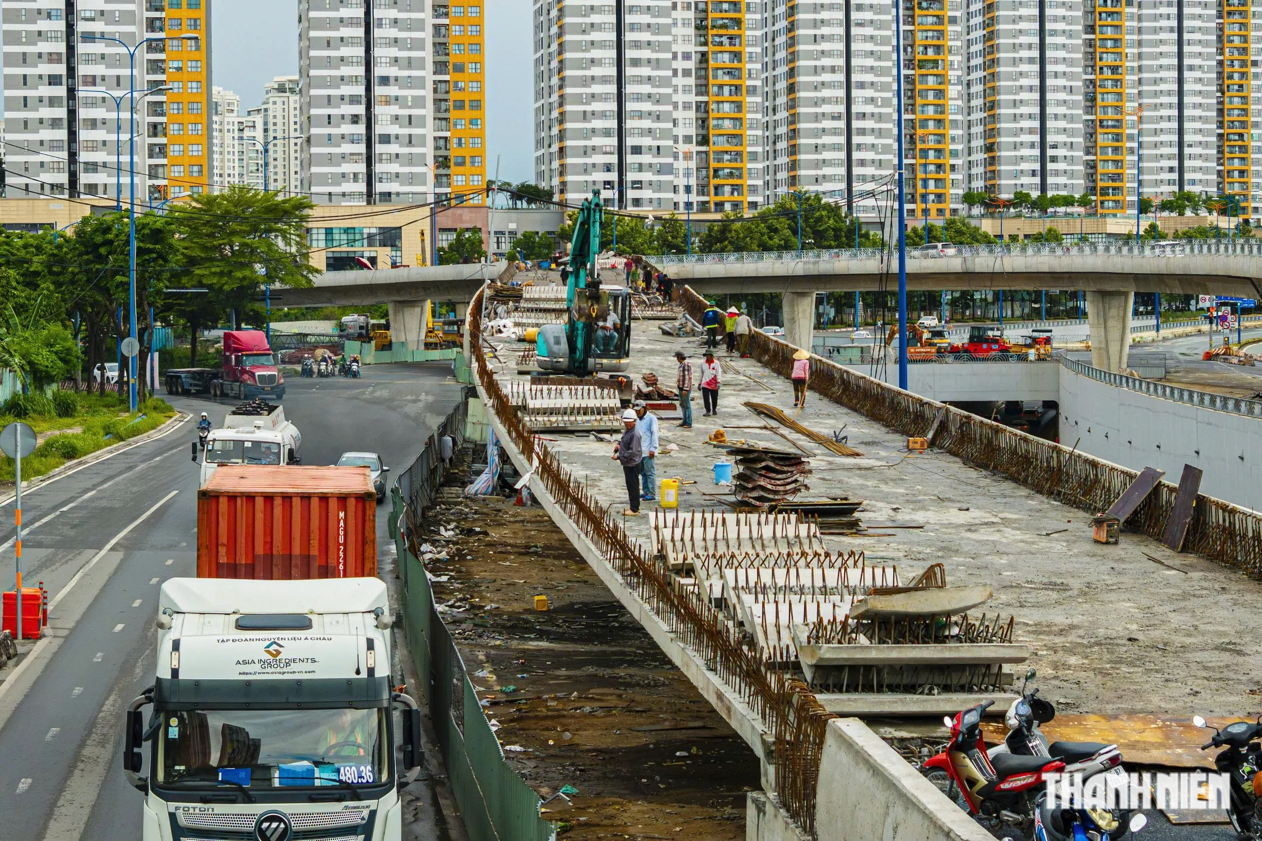 H&igrave;nh h&agrave;i cầu vượt n&uacute;t giao An Ph&uacute; ở TP.HCM sắp th&ocirc;ng xe cuối th&aacute;ng 7 - Ảnh 9.