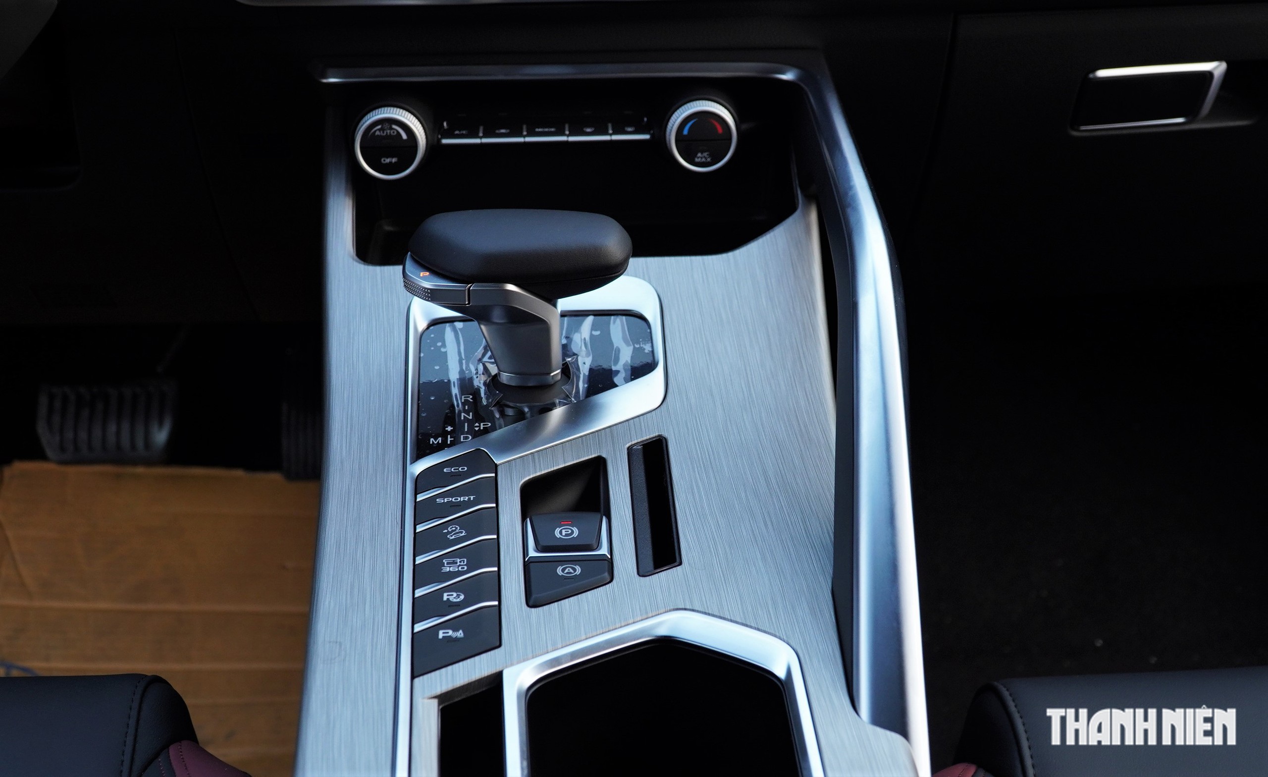 Vì sao không nên bật tính năng Auto Hold liên tục khi kẹt xe? - Ảnh 1.