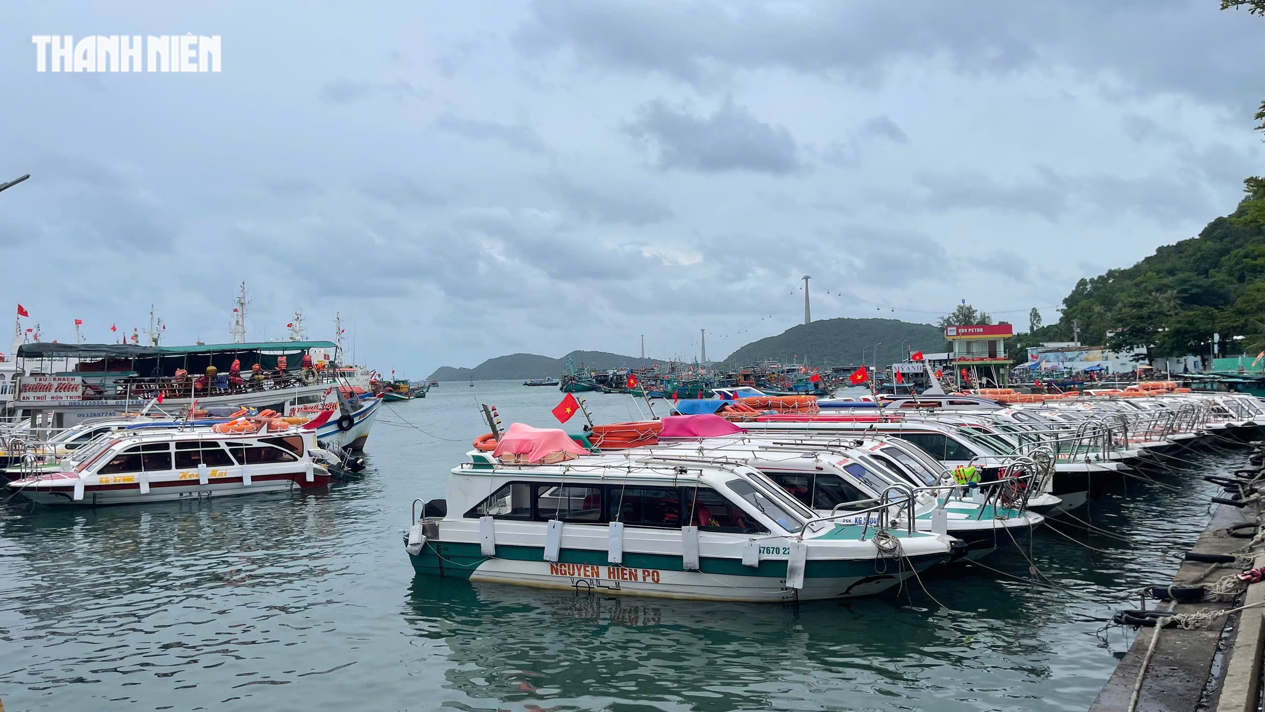 Phú Quốc siết quản lý giao thông đường thủy sau vụ lật ca nô - Ảnh 1.