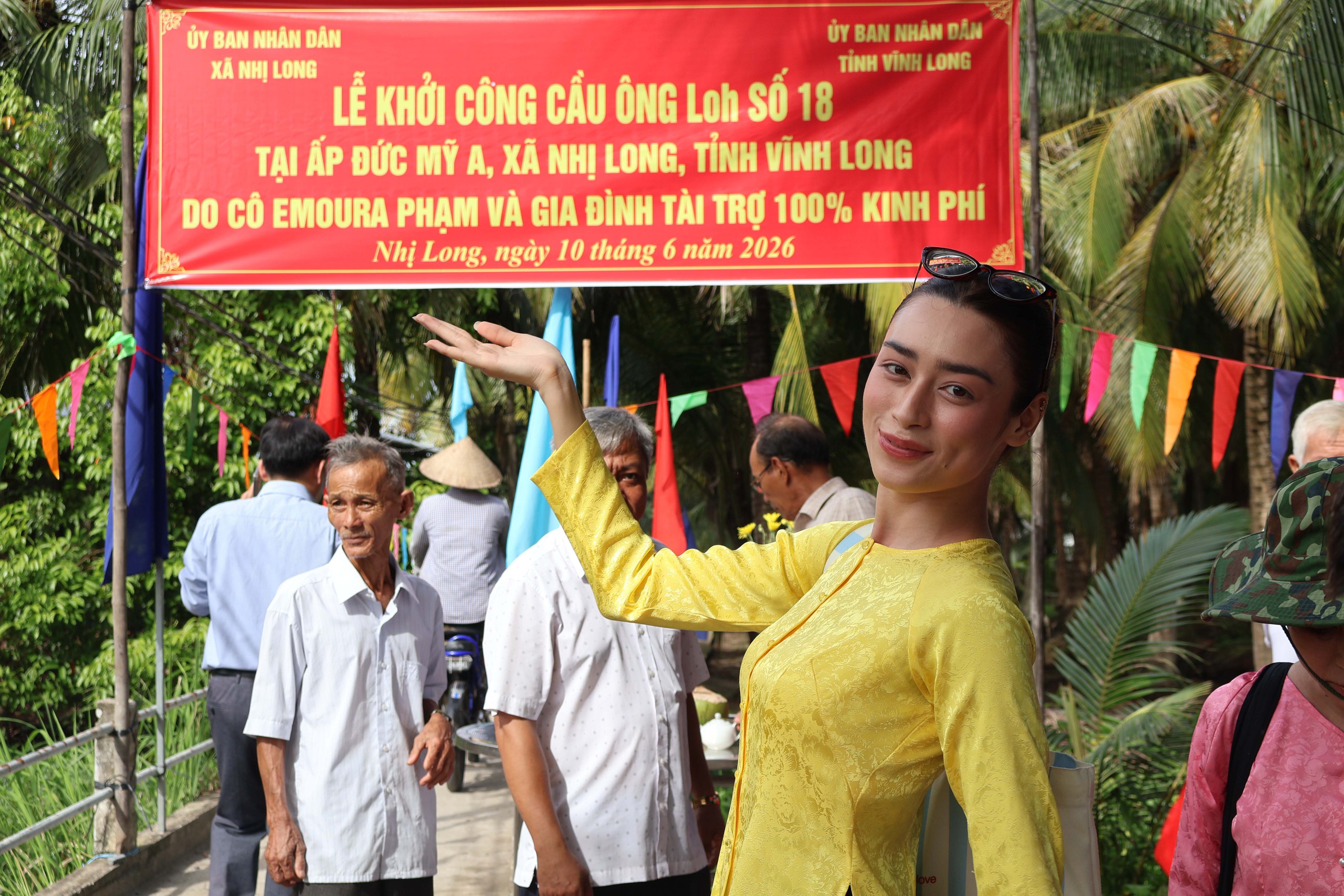 Người đẹp lai Việt - Anh gây chú ý với dự án xây 100 cây cầu - Ảnh 3.