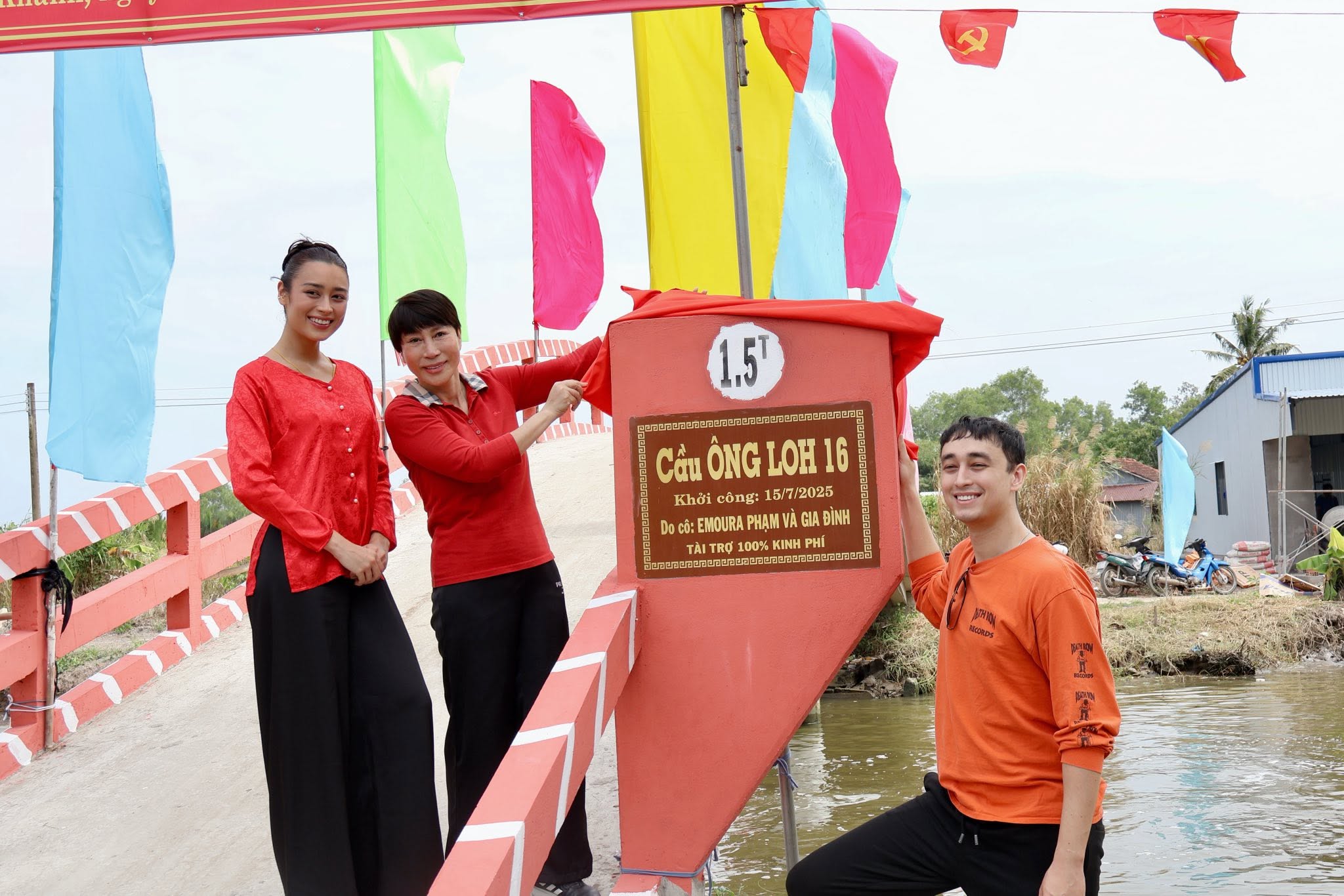 Người đẹp lai Việt - Anh gây chú ý với dự án xây 100 cây cầu - Ảnh 2.