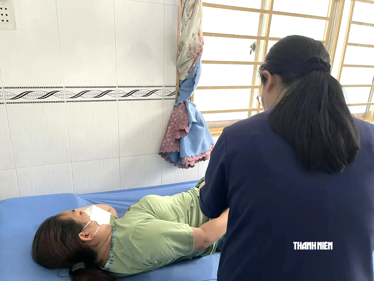 Nhân viên trạm y tế cơ sở ở TP.HCM 'làm việc vì đam mê là chính'?- Ảnh 2.