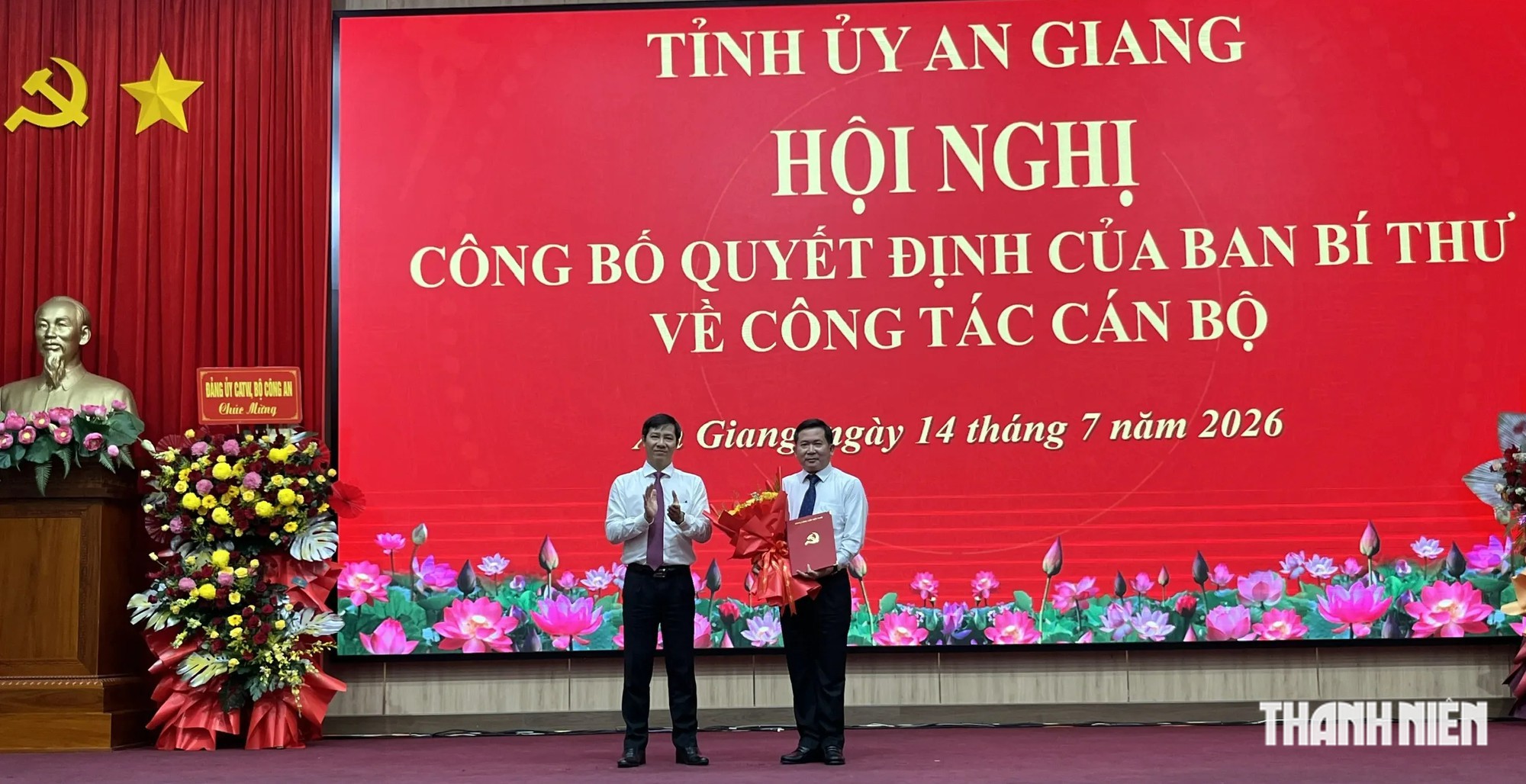 Trung tướng Đinh Văn Nơi làm Phó bí thư Tỉnh ủy An Giang - Ảnh 2.