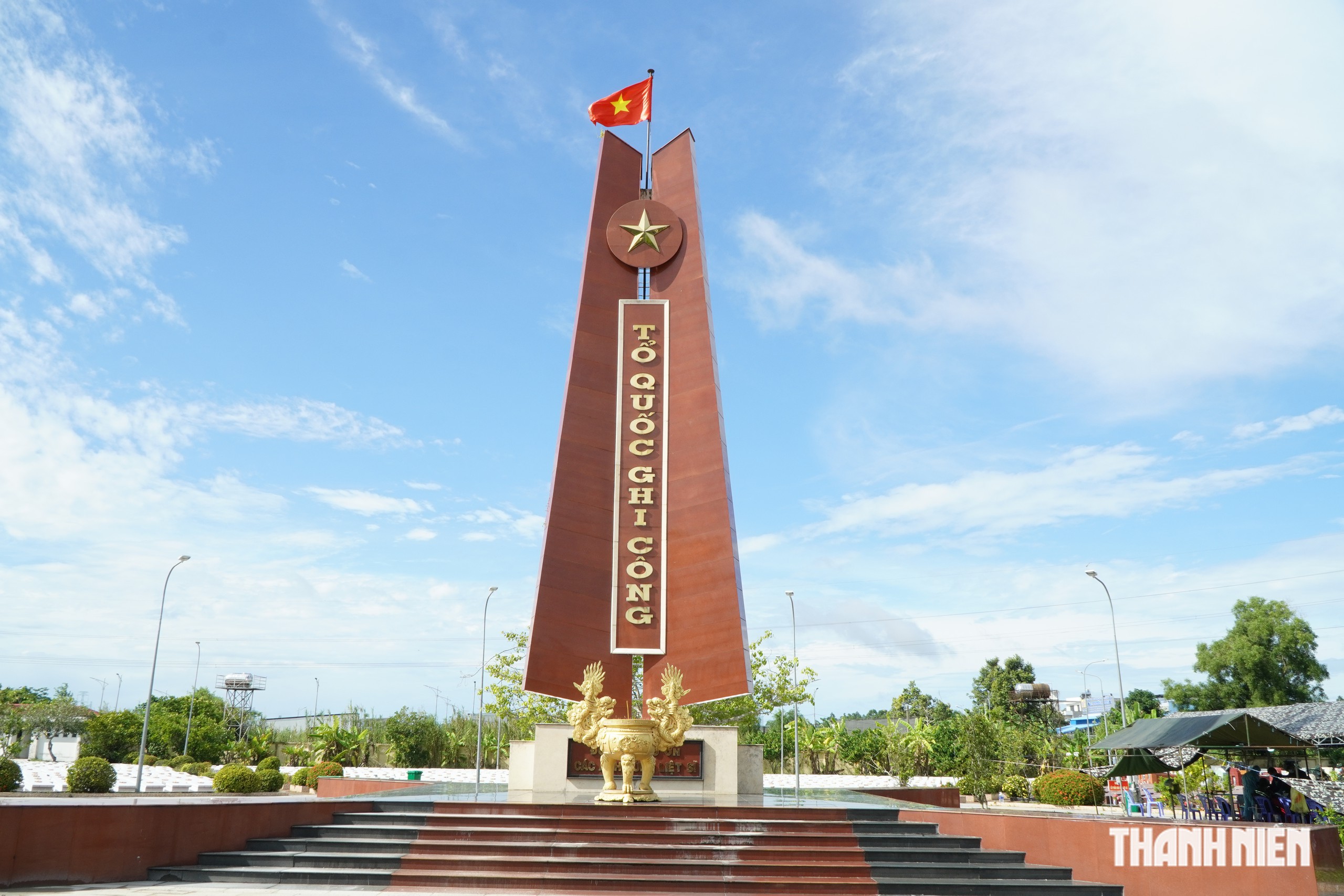&lsquo;Đội h&igrave;nh k&eacute;p&rsquo; lấy mẫu h&agrave;i cốt liệt sĩ ở Cần Thơ- Ảnh 2.