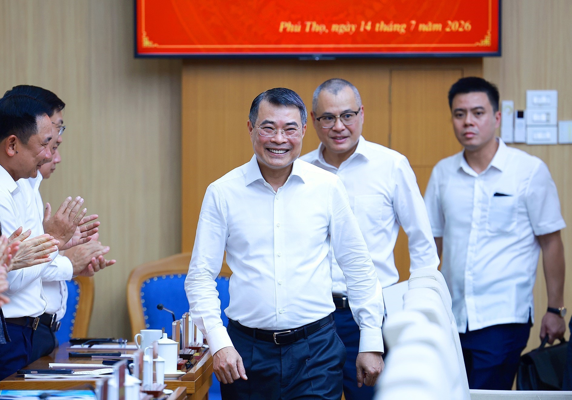 L&agrave;o Cai, Ph&uacute; Thọ quyết t&acirc;m ho&agrave;n th&agrave;nh mục ti&ecirc;u tăng trưởng - Ảnh 1.