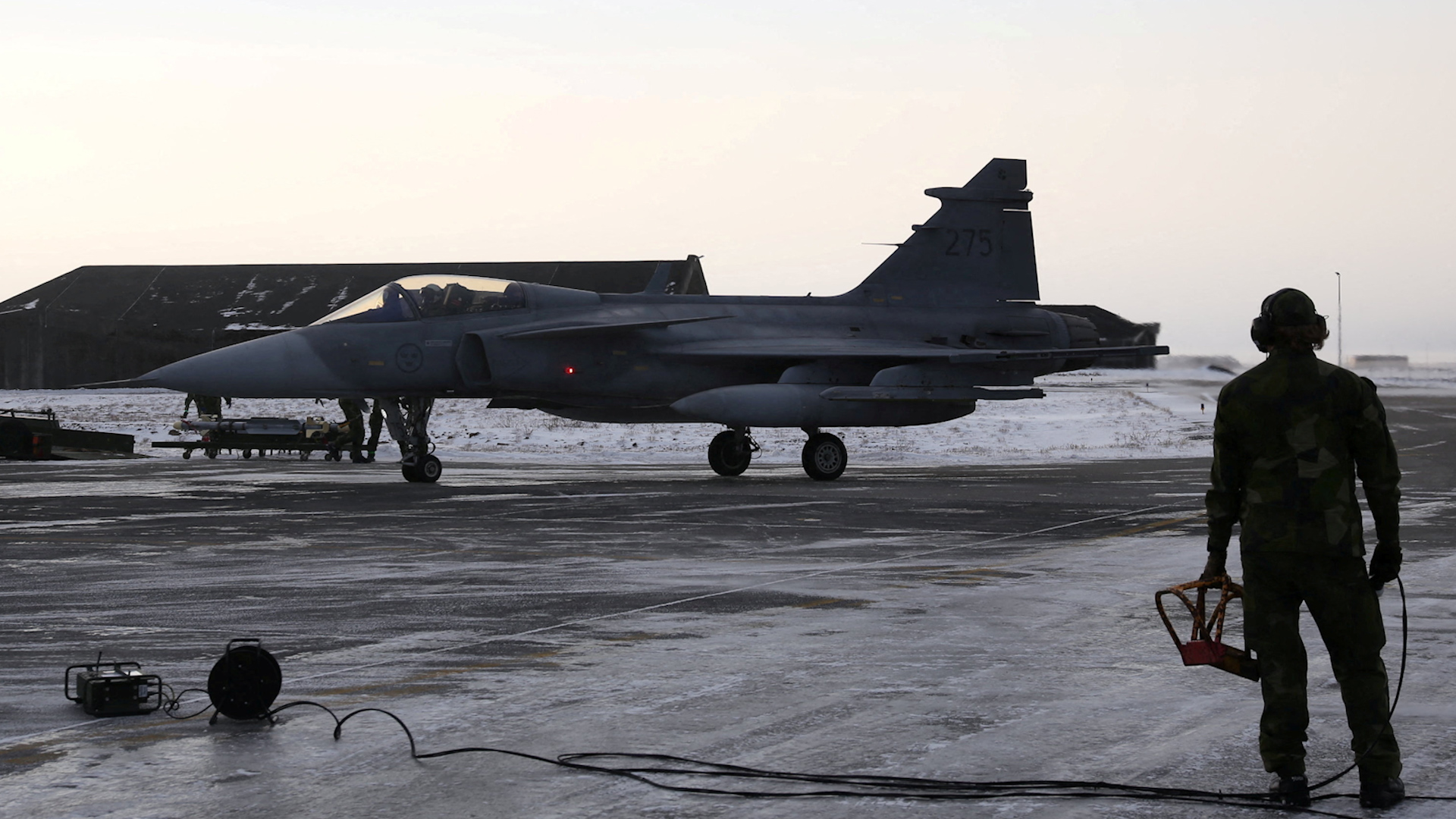 Tiêm kích Gripen tới Ukraine: Thách thức hậu cần và tầm nhìn dài hạn - Ảnh 1.
