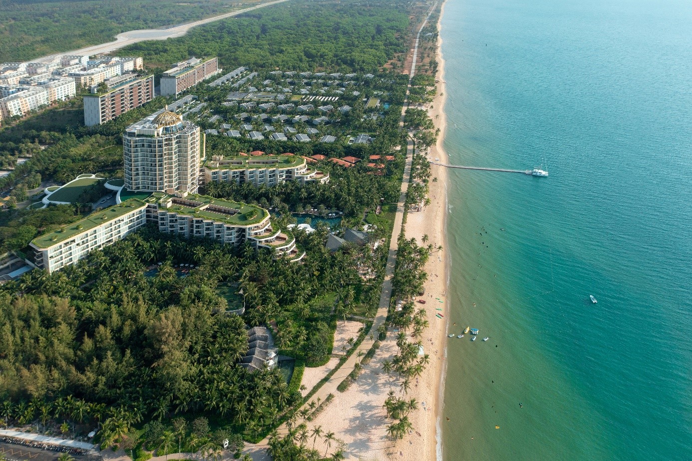 Regent Phu Quoc góp mặt trong Top 100 khách sạn thế giới - Ảnh 4.