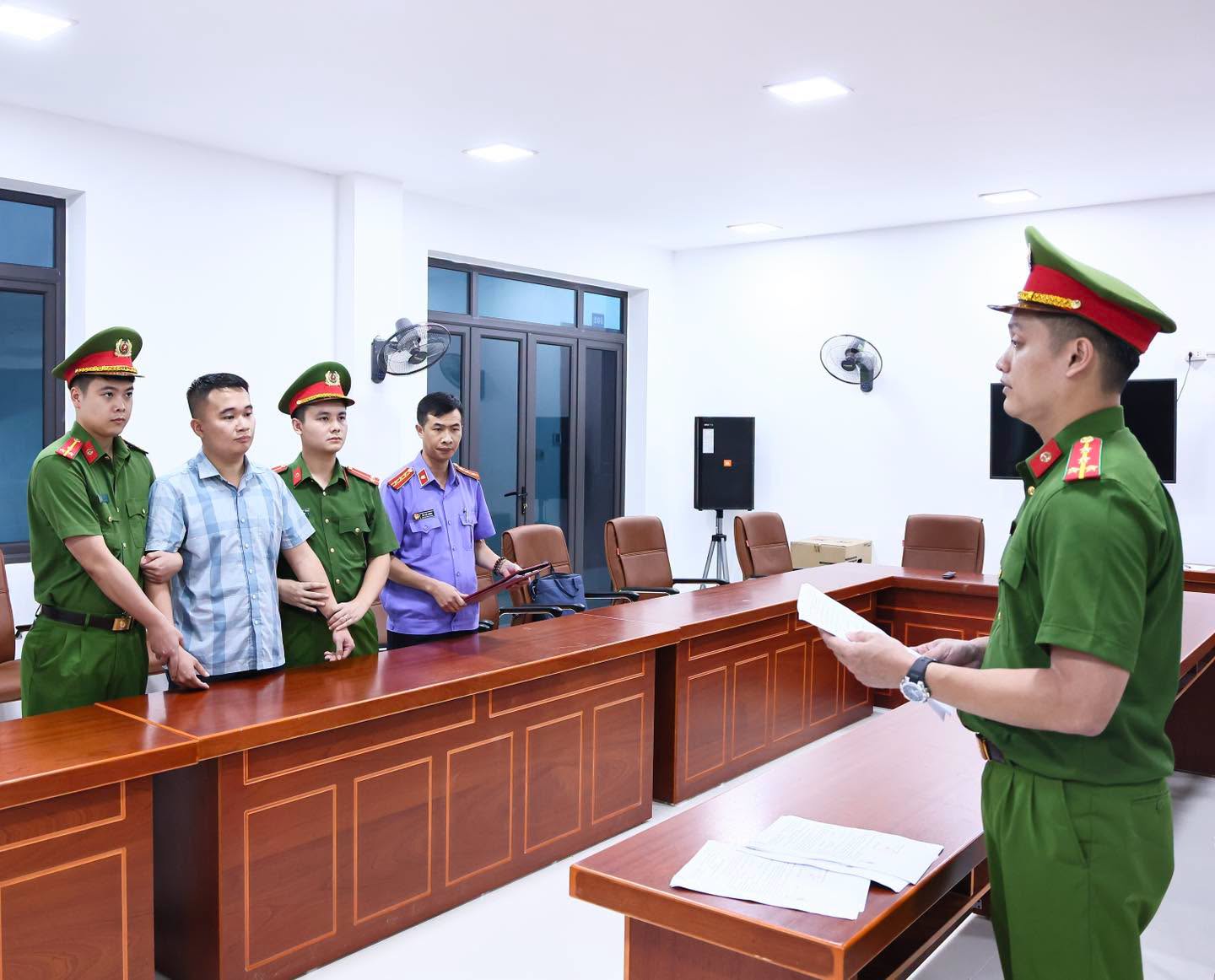Cho thi lại sau gian lận ở Tuyên Quang: Giải pháp hay tiền lệ nguy hiểm?- Ảnh 1.