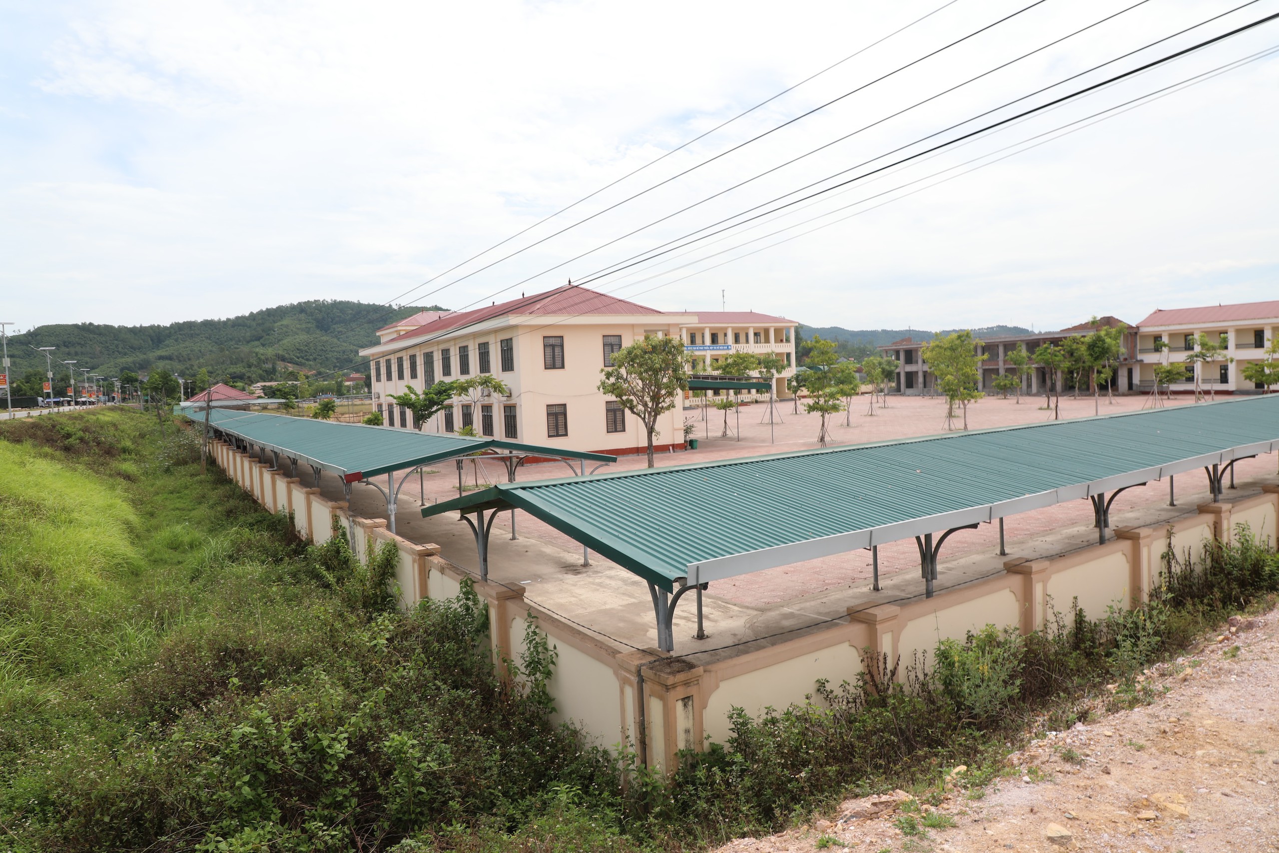 Vụ hàng loạt công trình sai phạm tại Nghệ An: Chuyển hồ sơ sang công an- Ảnh 2.
