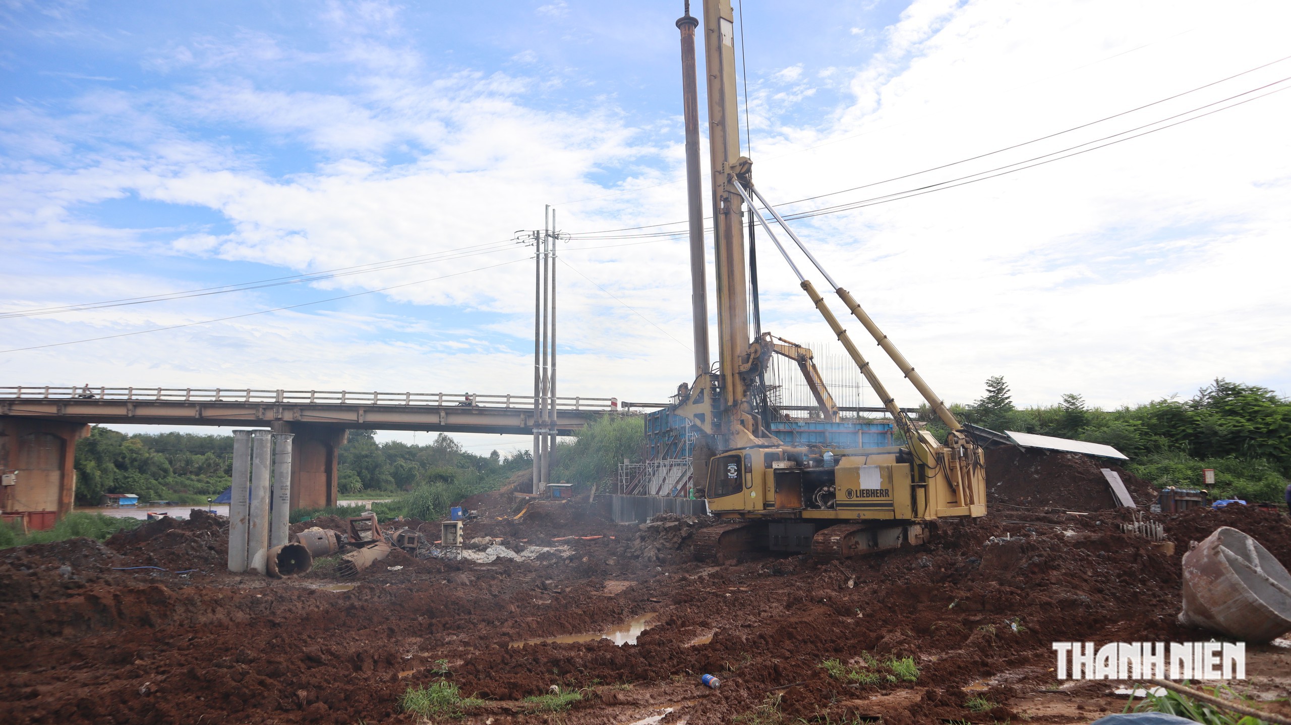 Đồng Nai: Di dời trụ điện, tháo 'điểm nghẽn' dự án nâng cấp, mở rộng quốc lộ 14- Ảnh 2.
