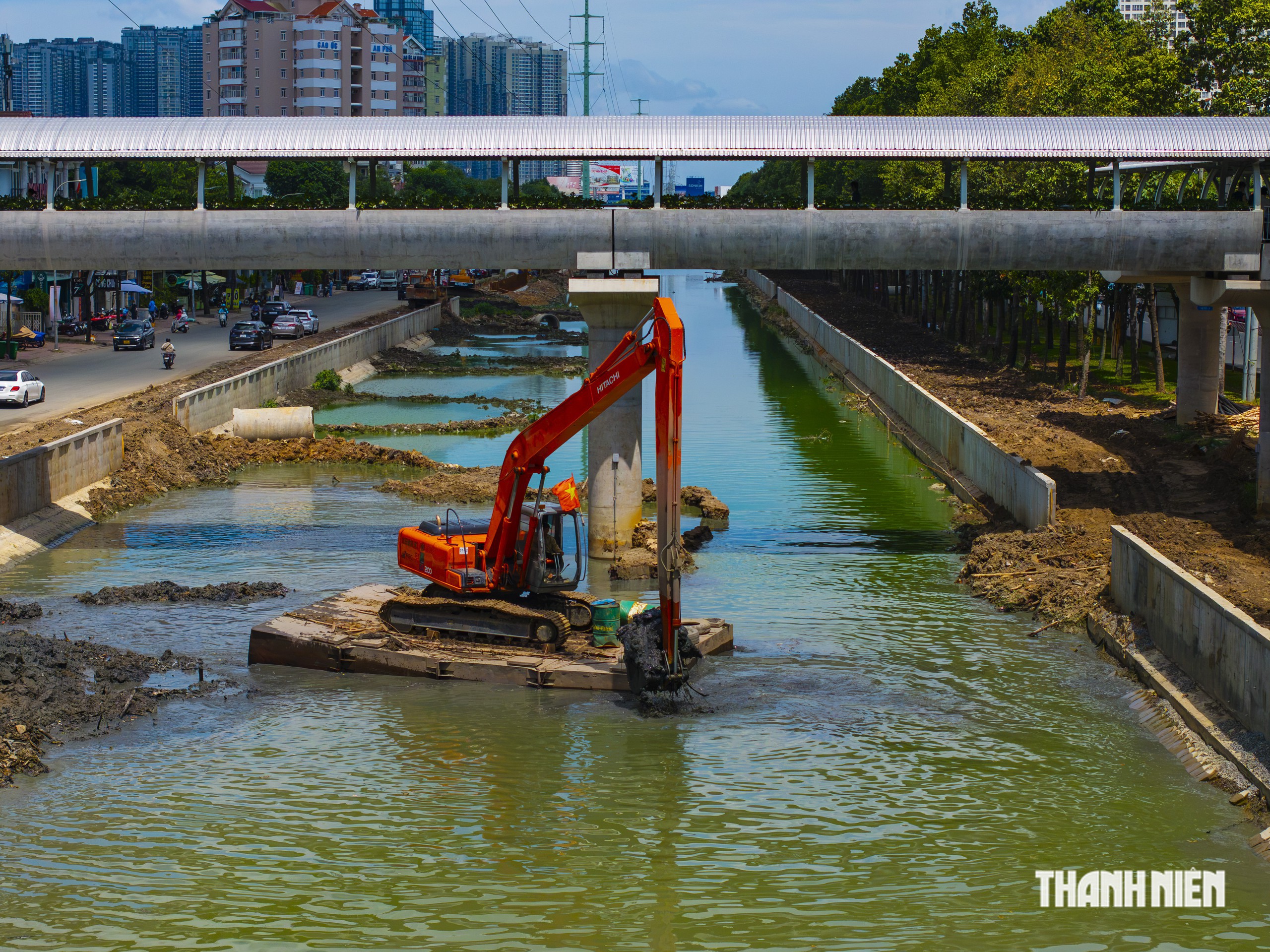 Rạch Đá Đỏ cạnh metro số 1 vào trung tâm TP.HCM sắp hoàn thiện- Ảnh 4.
