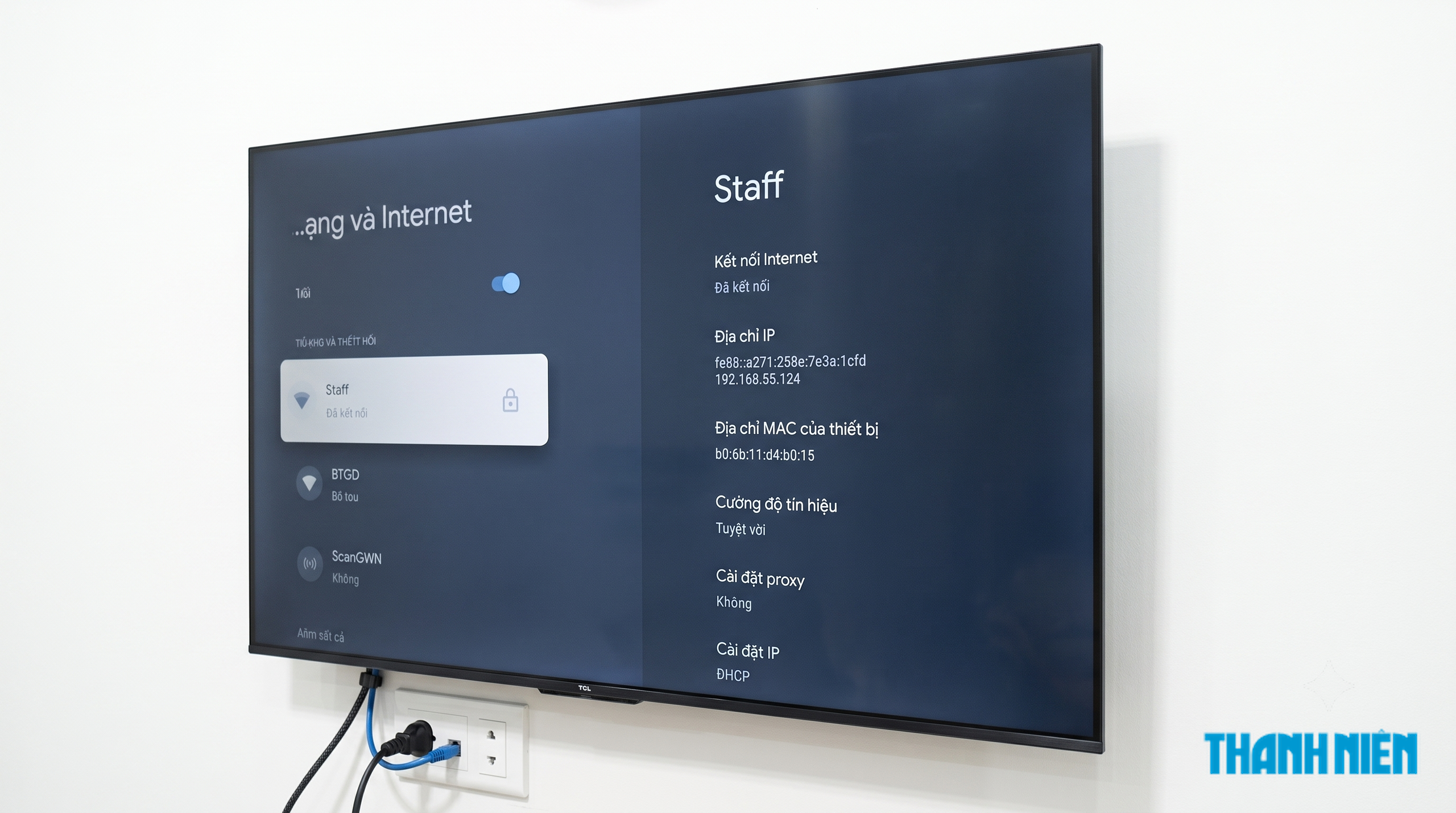 Nên bắt Wi-Fi hay cắm dây mạng Ethernet cho Smart TV? - Ảnh 1.