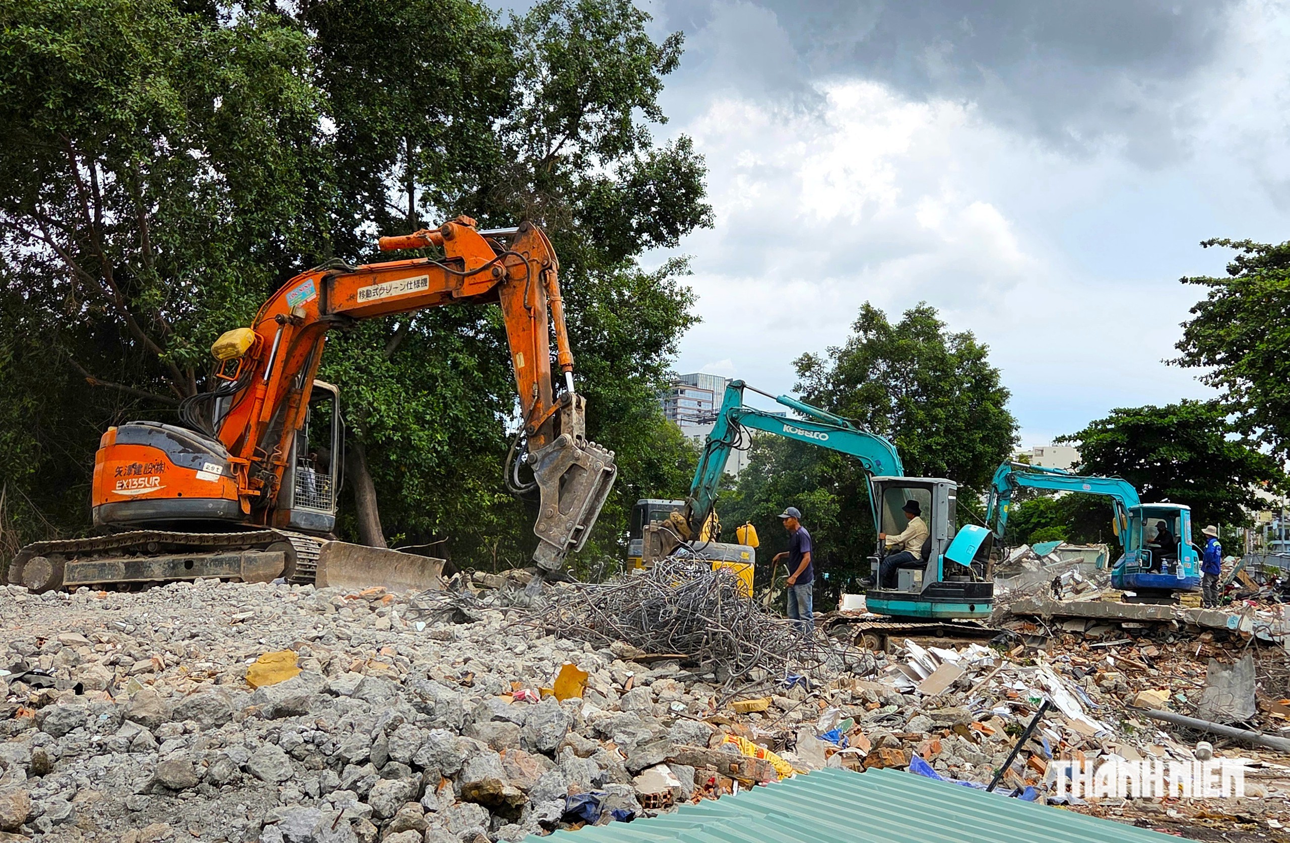 TP.HCM tính tái chế phế thải xây dựng làm vật liệu san lấp- Ảnh 1.
