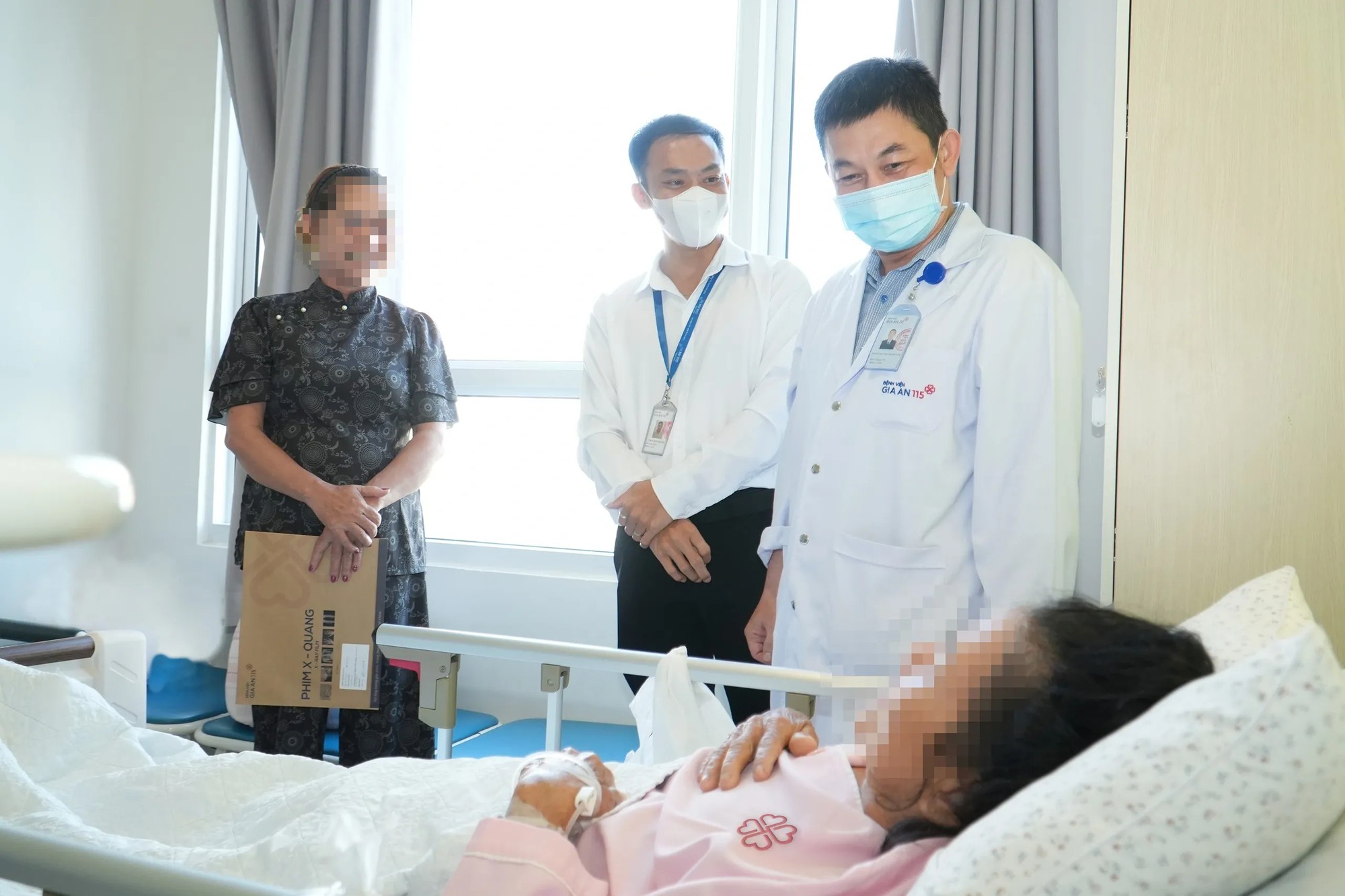 Sốt kéo dài, đau bụng âm ỉ: Người phụ nữ nguy kịch vì áp xe lách vỡ - Ảnh 2.