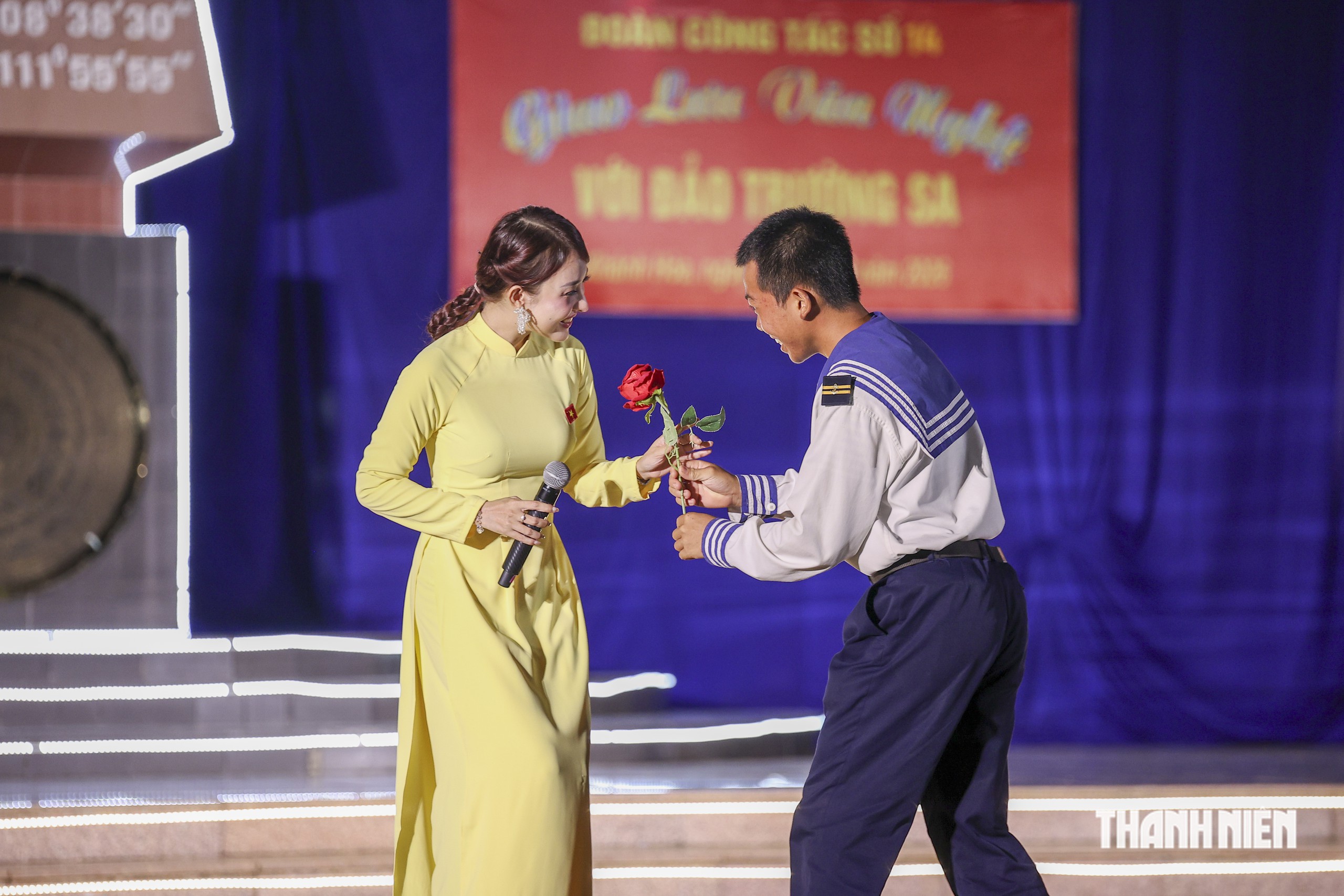 Những sân khấu đặc biệt giữa Trường Sa- Ảnh 17.