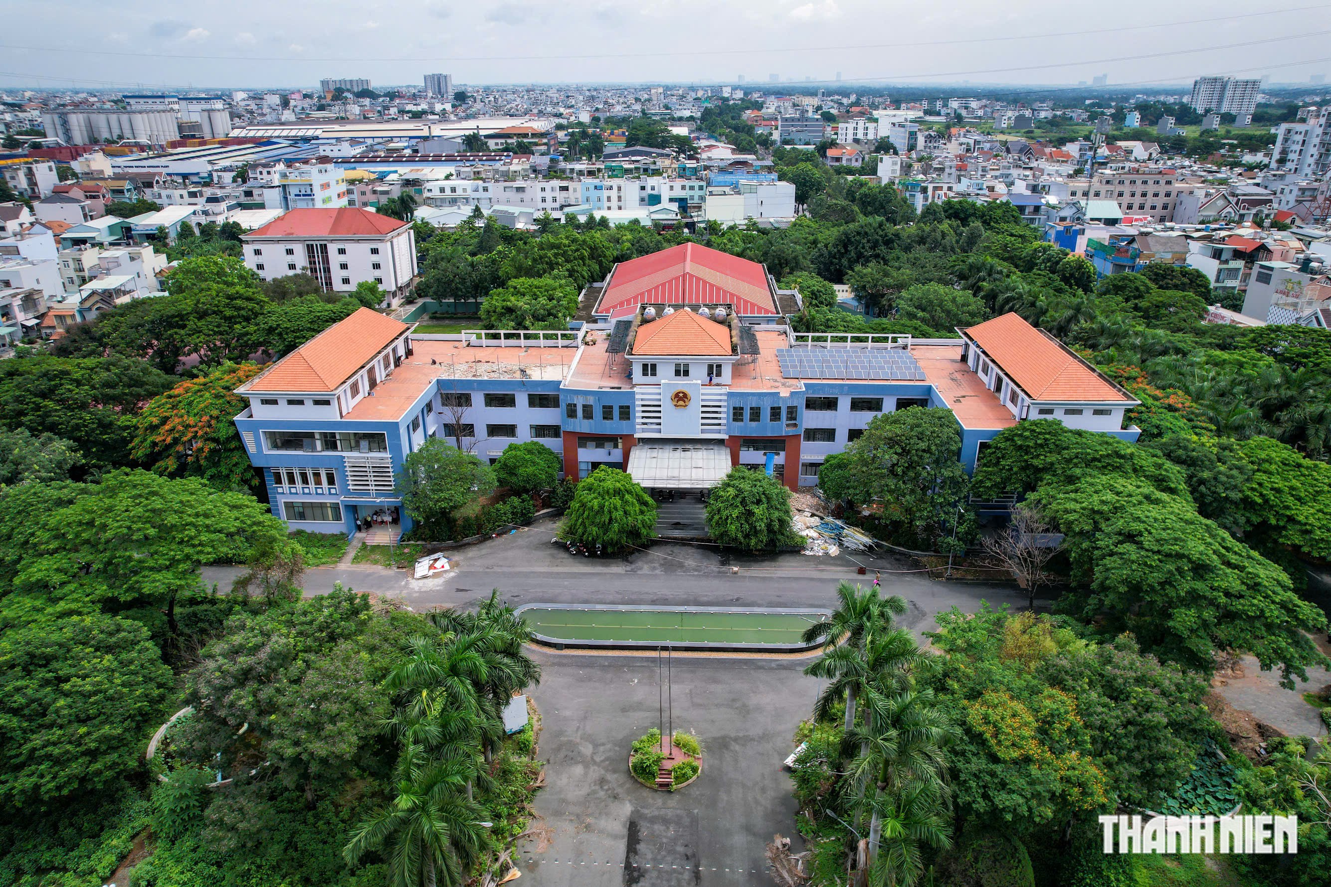 Cận cảnh trụ sở UBND quận 12, Tân Phú cũ chuyển thành trường học- Ảnh 11.