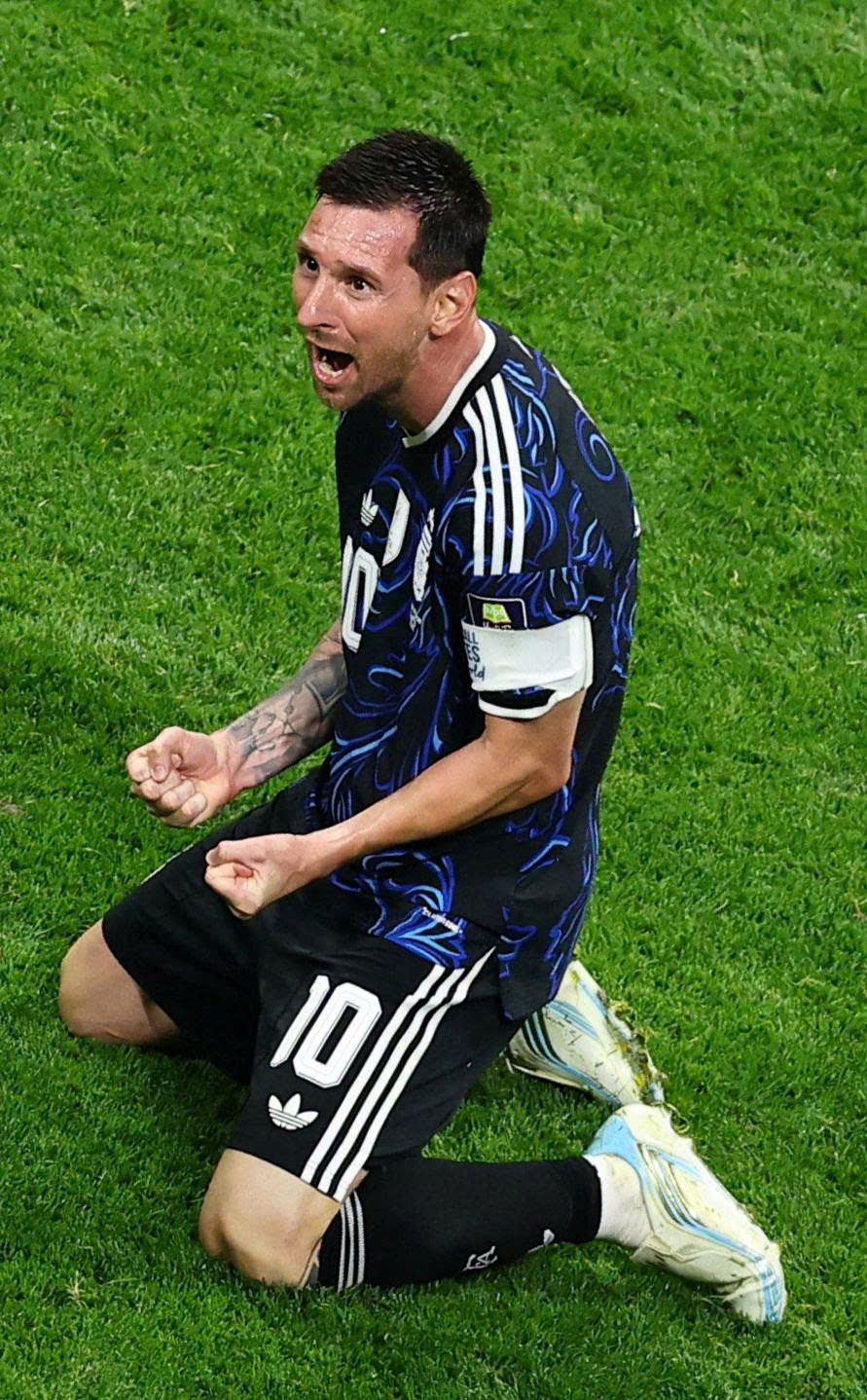 Quả b&oacute;ng v&agrave;ng thứ 9 cho Messi?- Ảnh 1.