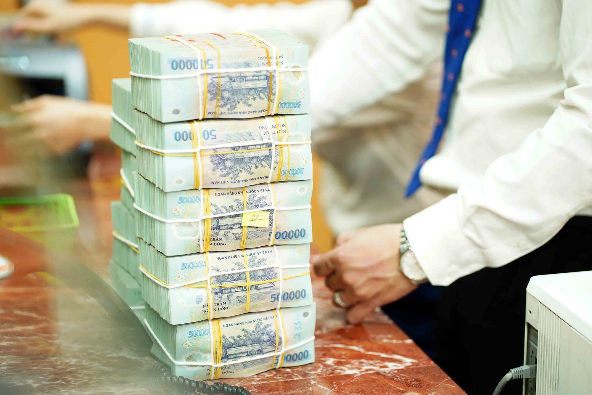 Người gửi tiền được bảo vệ tốt hơn - Ảnh 2.