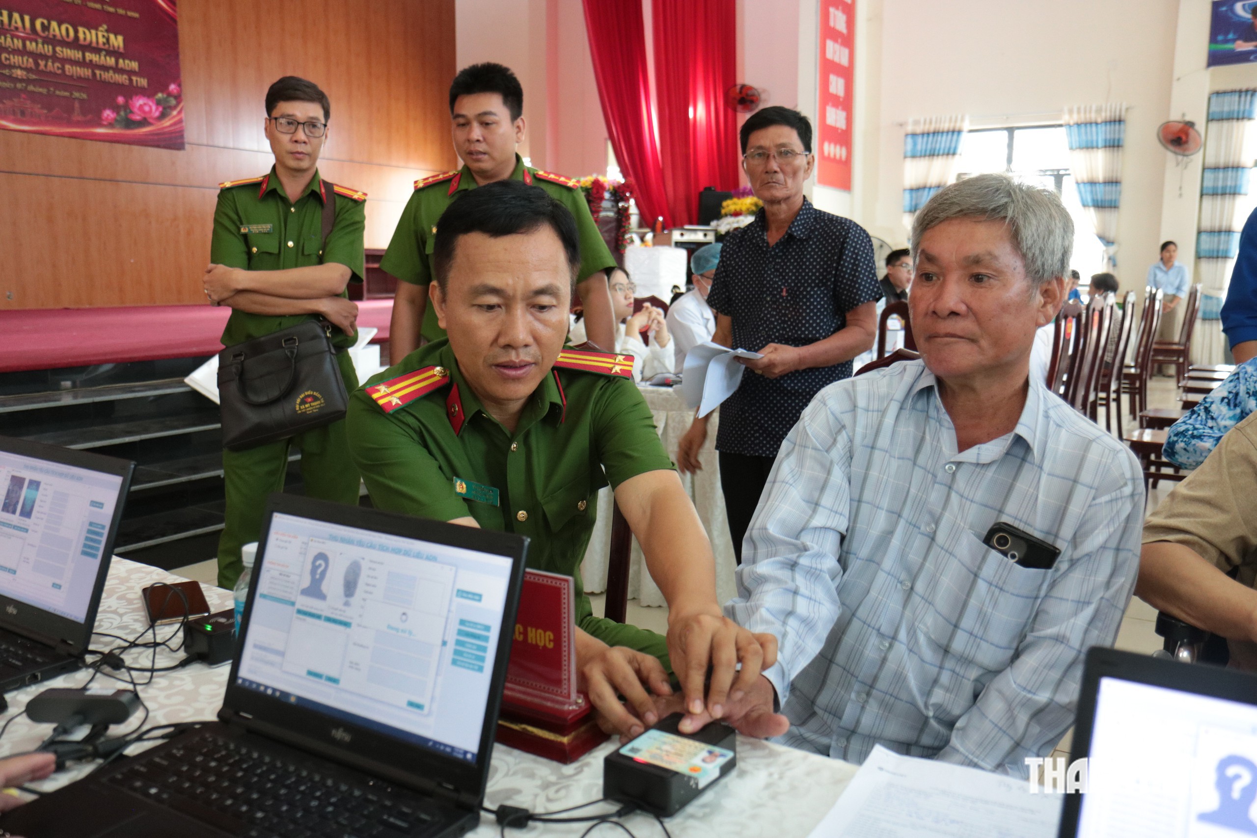 Chính thức công nhận vợ liệt sĩ Huỳnh Văn Quên- Ảnh 3.