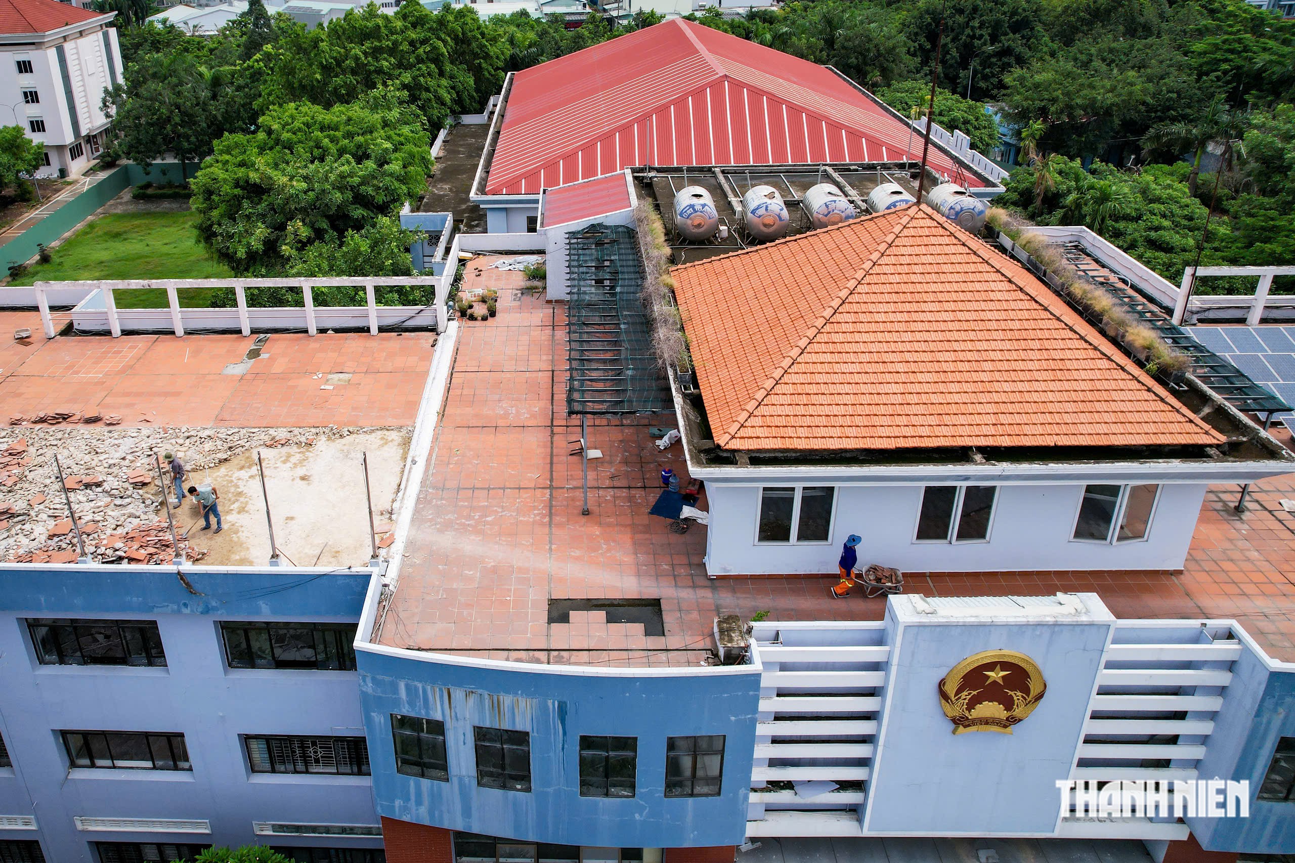 Cận cảnh trụ sở UBND quận 12, Tân Phú cũ chuyển thành trường học- Ảnh 4.