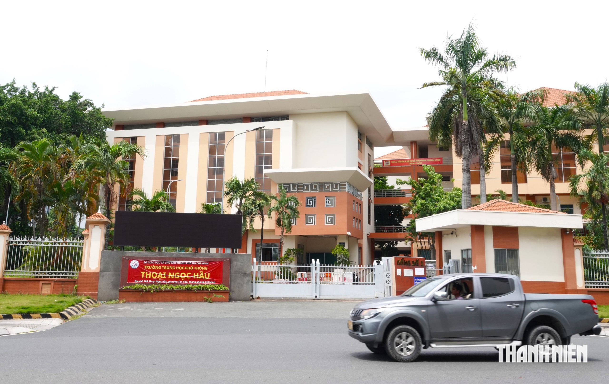 Cận cảnh trụ sở UBND quận 12, Tân Phú cũ chuyển thành trường học- Ảnh 7.