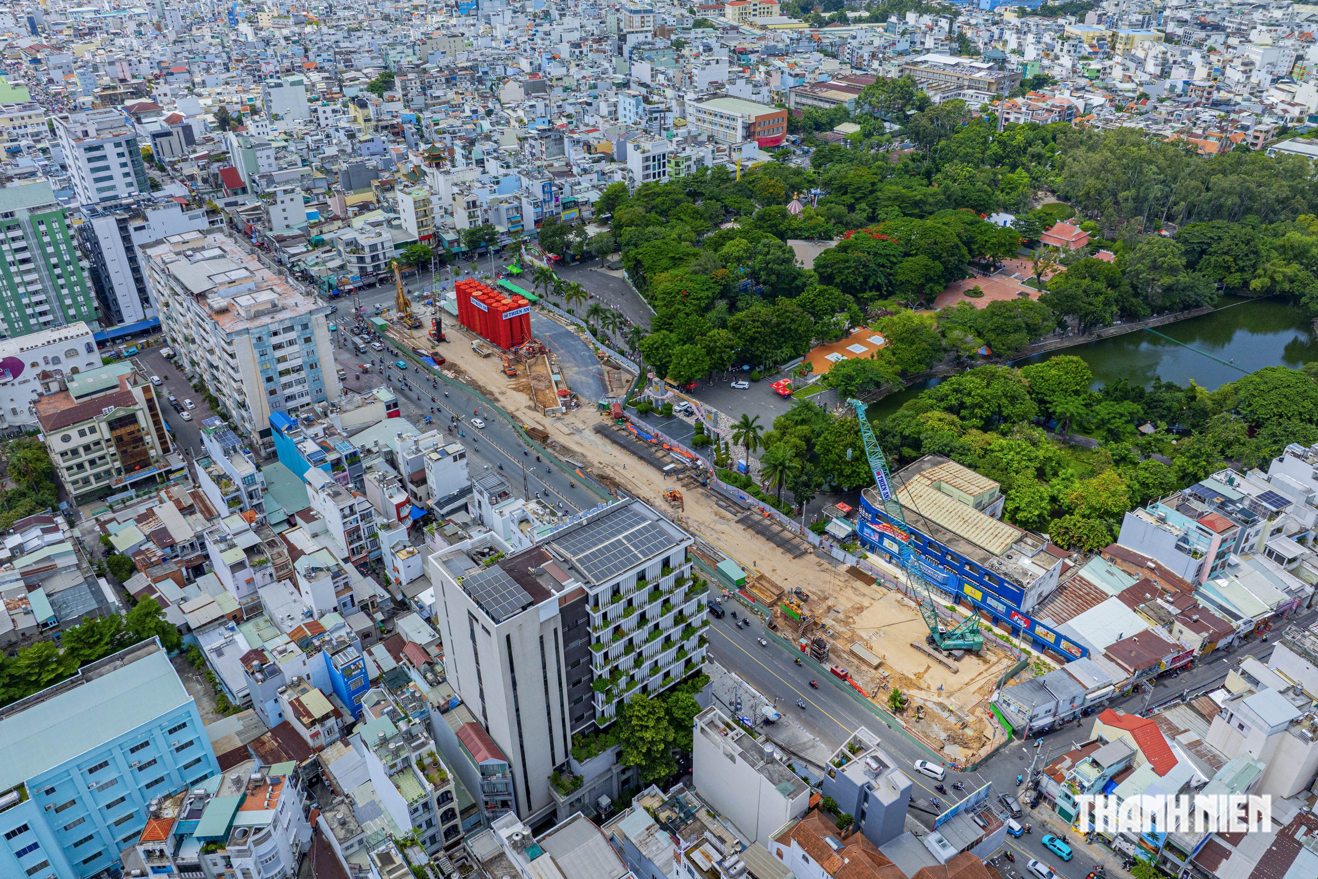 Toàn cảnh TP.HCM thi công ga ngầm metro số 2 trước công viên Lê Thị Riêng- Ảnh 5.