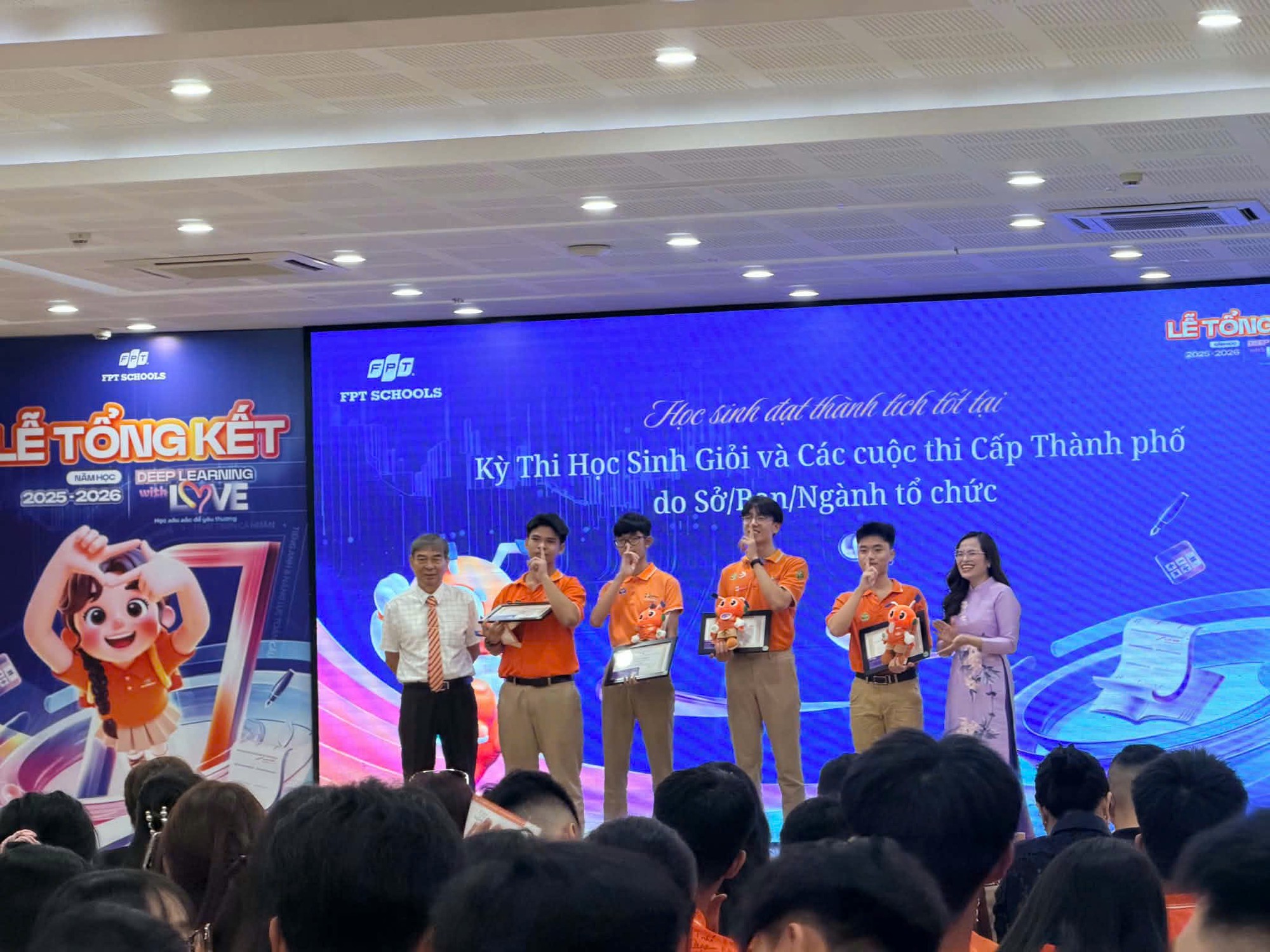 5 năm Cùng con đi tiếp cuộc đời: Trưởng thành nhờ... - Ảnh 5.