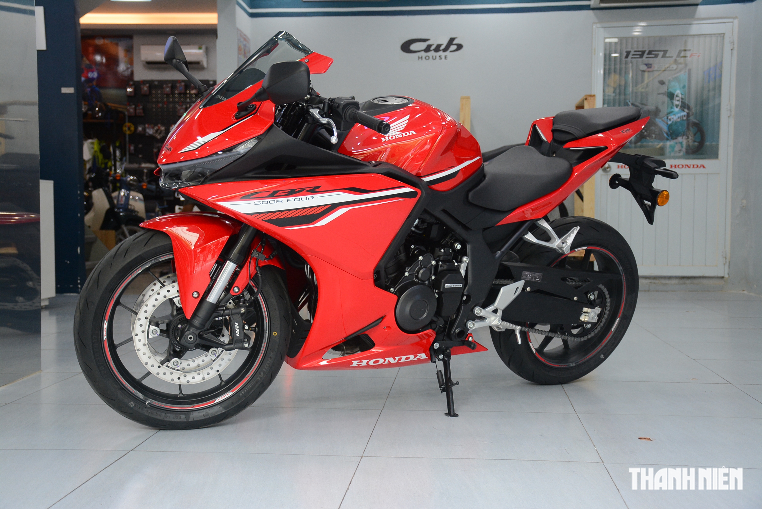 M&ocirc; t&ocirc; thể thao Honda CBR500R Four động cơ 4 xi-lanh về Việt Nam, gi&aacute; 295 triệu - Ảnh 11.