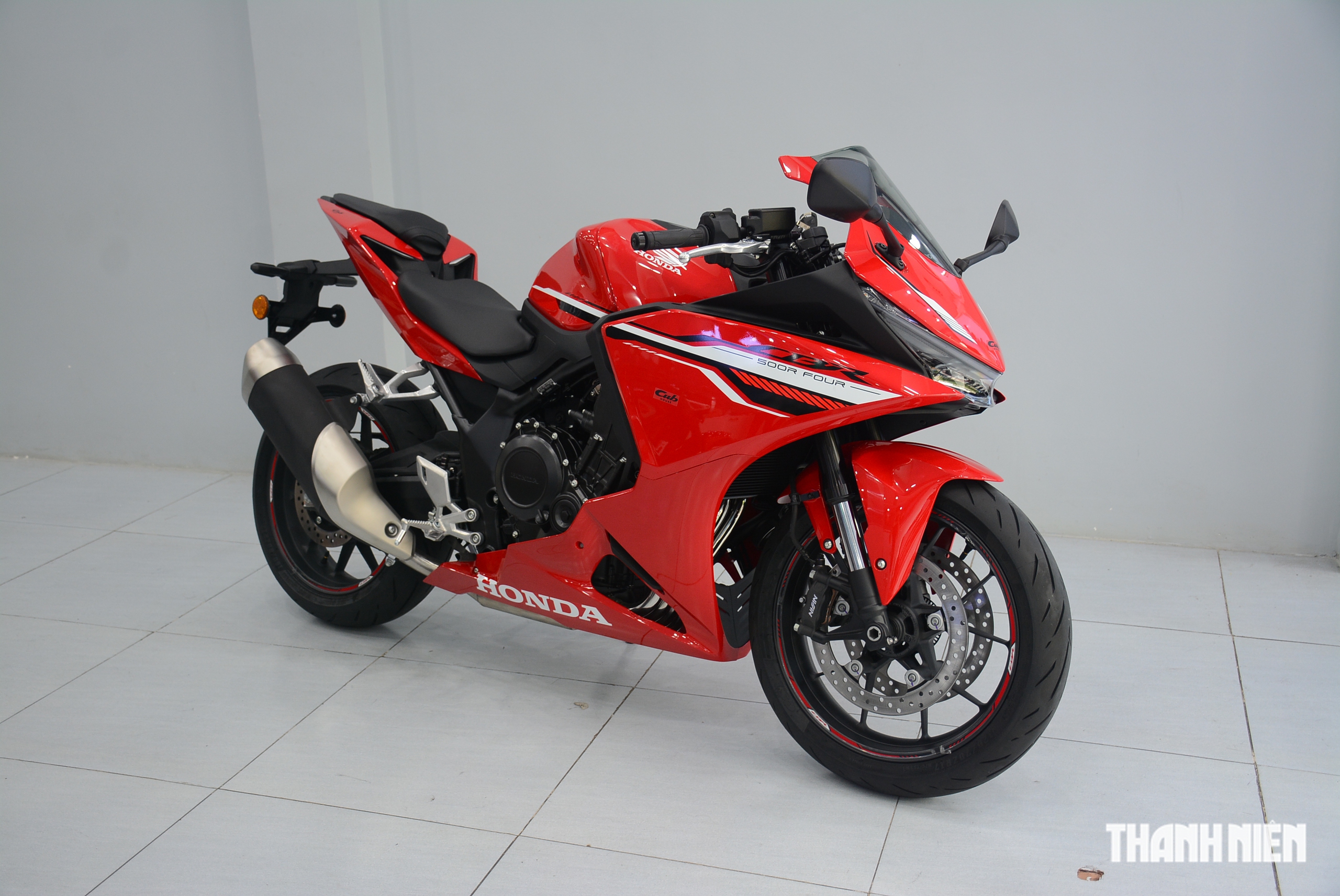 M&ocirc; t&ocirc; thể thao Honda CBR500R Four động cơ 4 xi-lanh về Việt Nam, gi&aacute; 295 triệu - Ảnh 8.