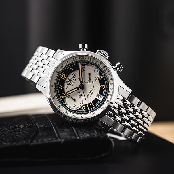 Khai trương showroom mới tại Đà Nẵng, Đăng Quang Watch ưu đãi đến 40%- Ảnh 1.