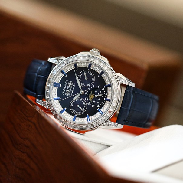 Khai trương showroom mới tại Đà Nẵng, Đăng Quang Watch ưu đãi đến 40%- Ảnh 3.