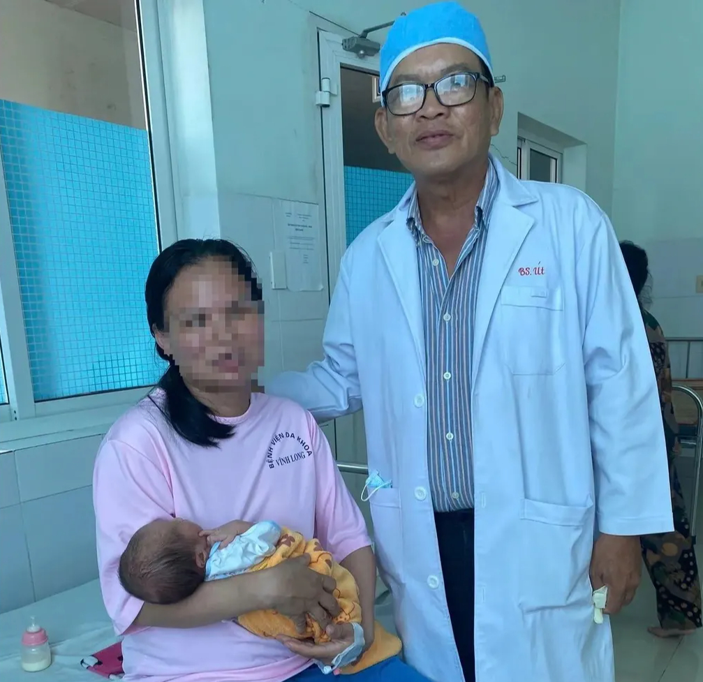 Cứu sống thai nhi và sản phụ mắc hội chứng HELLP giảm tiểu cầu mạn tính - Ảnh 1.
