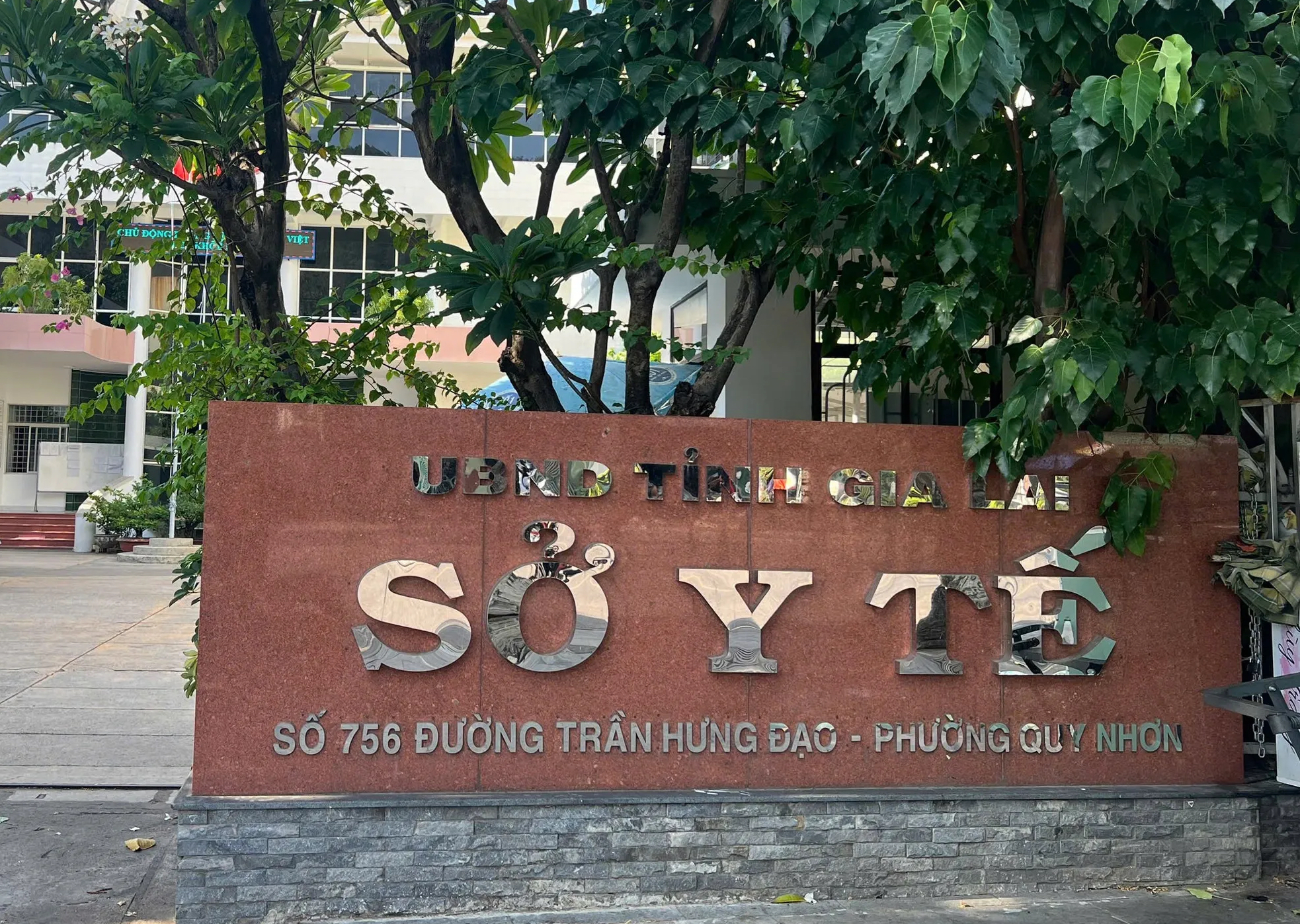 Gia Lai hoàn trả 462 triệu đồng phí dự tuyển viên chức y tế cho thí sinh - Ảnh 1.