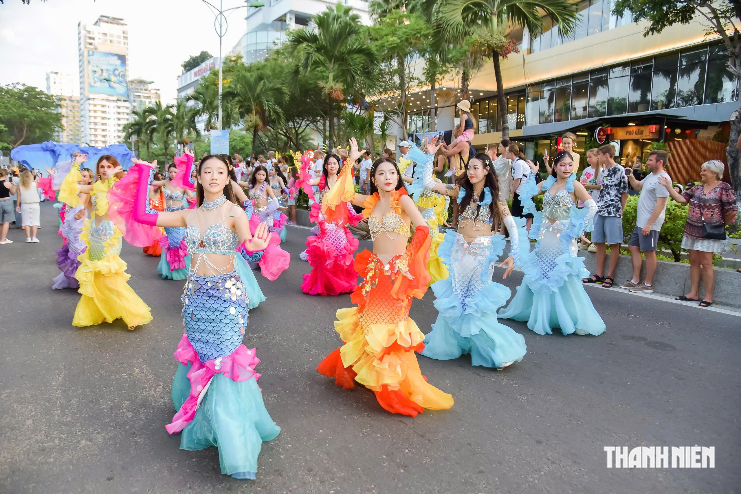 Khánh Hòa thu hơn 1.300 tỉ đồng sau 3 ngày Festival Biển- Ảnh 3.