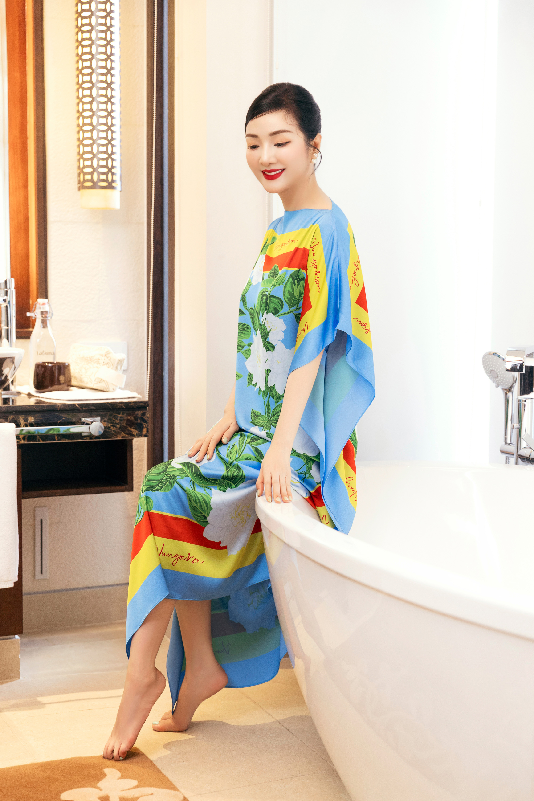 Nhan sắc cuốn hút của Hoa hậu Giáng My ở tuổi U60 - Ảnh 5.