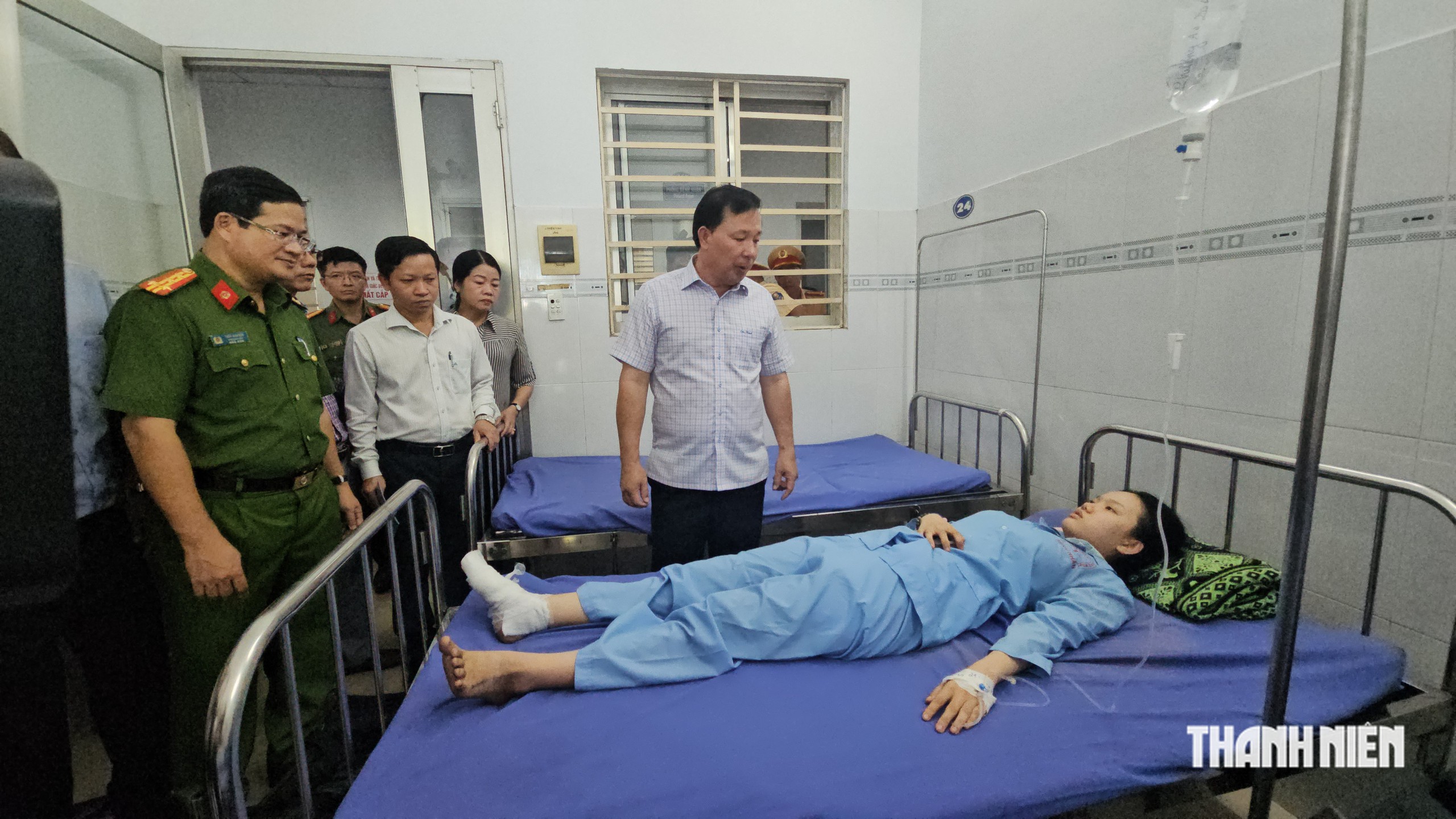 Cháy xe khách 7 người tử vong: Tài xế khai gì? - Ảnh 2.