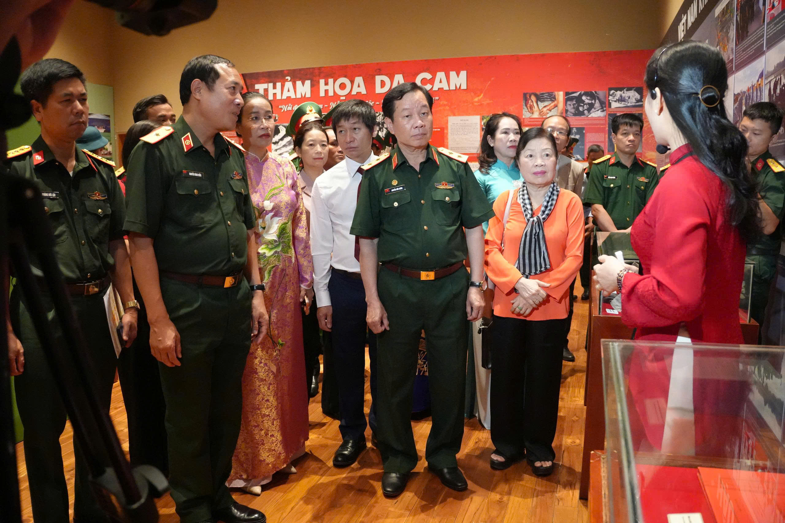 Những chứng tích ám ảnh về thảm họa chất độc da cam- Ảnh 1.
