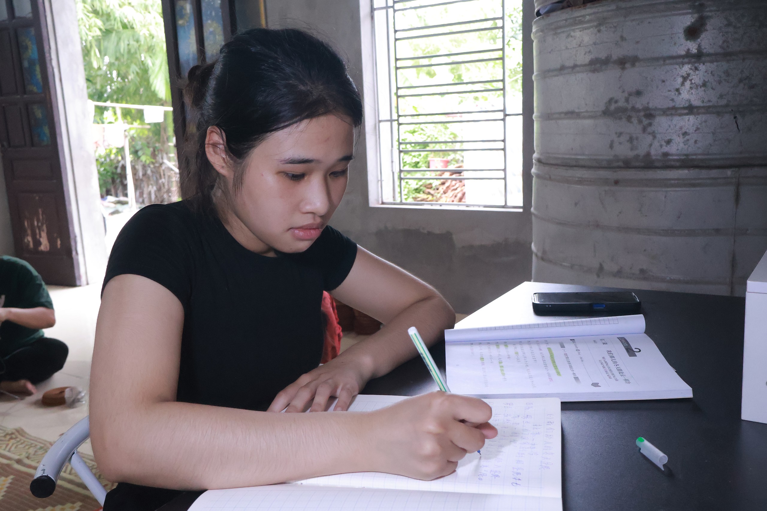 Cô học trò lớn lên trong chùa và khát vọng đổi thay số phận- Ảnh 2.