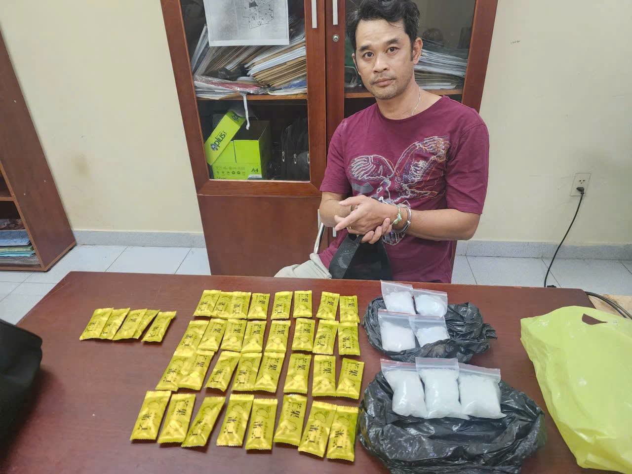 Triệt phá đường dây ma túy 'núp bóng' pod chill xuyên biên giới, bắt 49 nghi phạm - Ảnh 2.