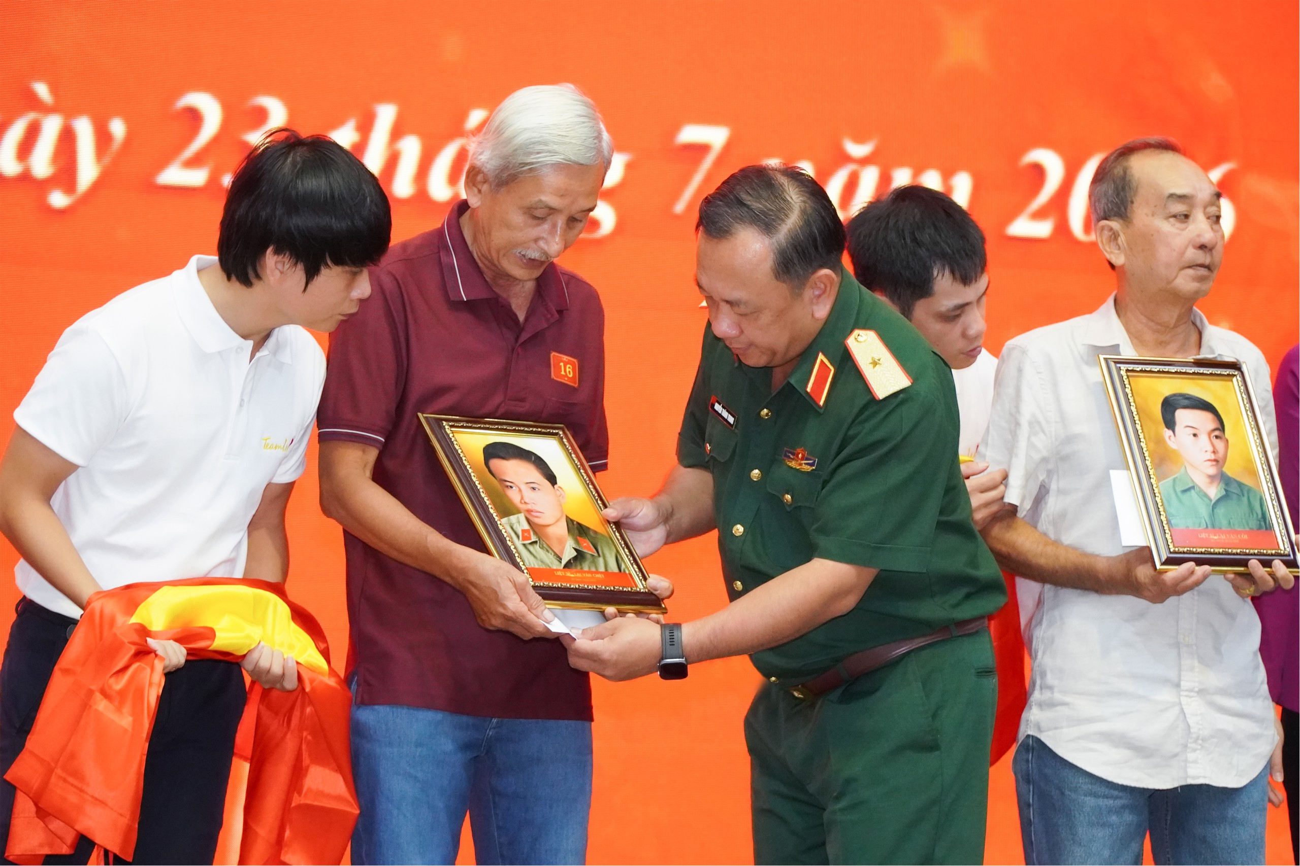 Nét ảnh tri ân - Hồi sinh ký ức - Ảnh 5.