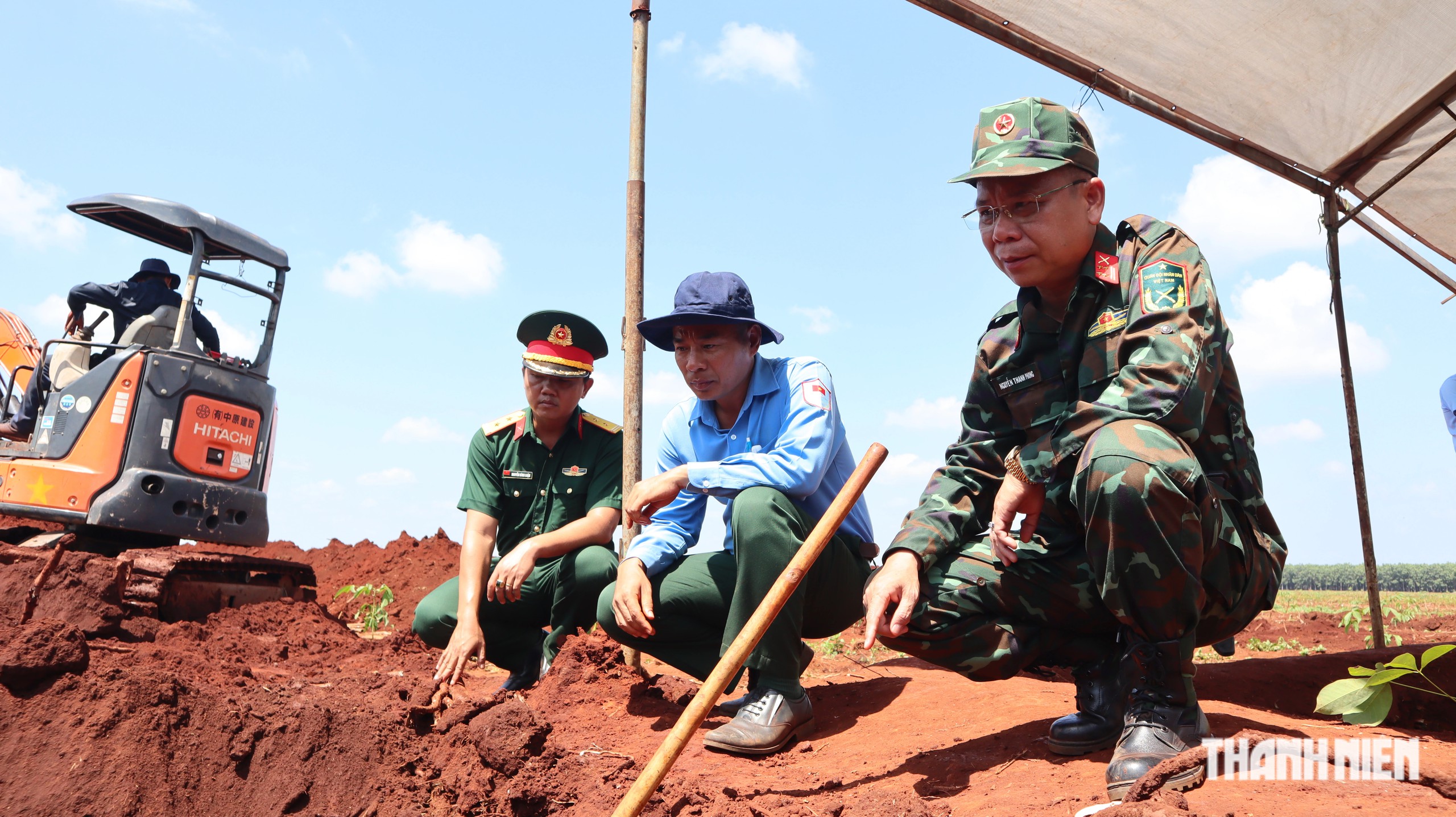 Từ ngôi mộ tập thể ở xã Minh Đức: Khi lòng dân kết nối lịch sử - Ảnh 5.