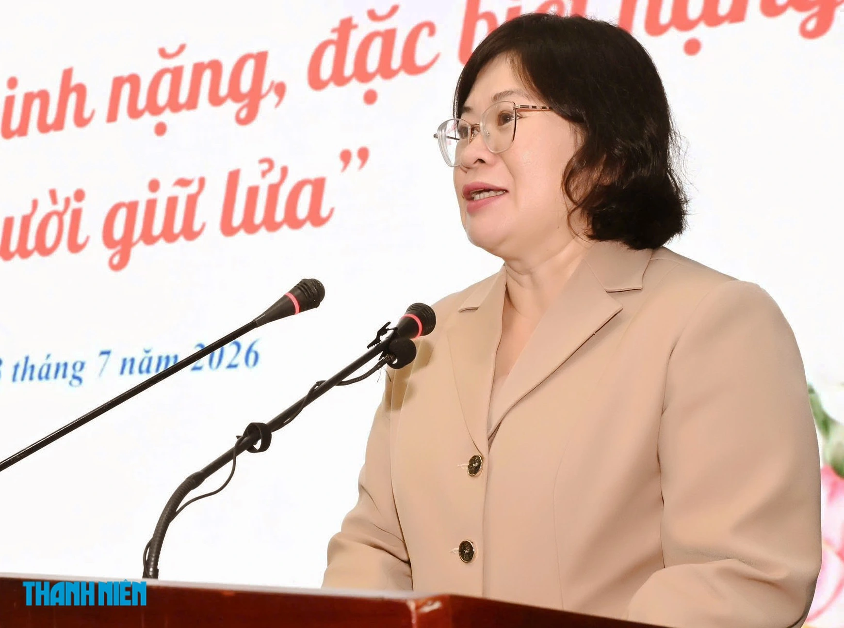 TP.HCM tri ân những phụ nữ lặng thầm 'giữ lửa' - Ảnh 3.