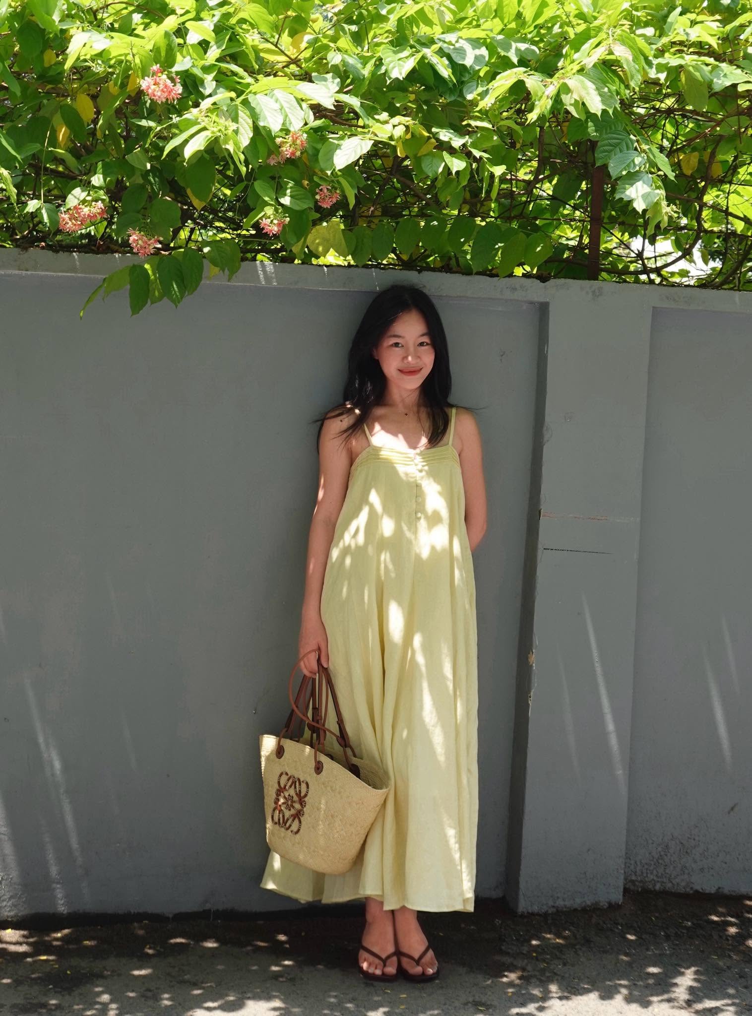 Váy linen suông họa tiết dịu dàng nhất mùa- Ảnh 5.