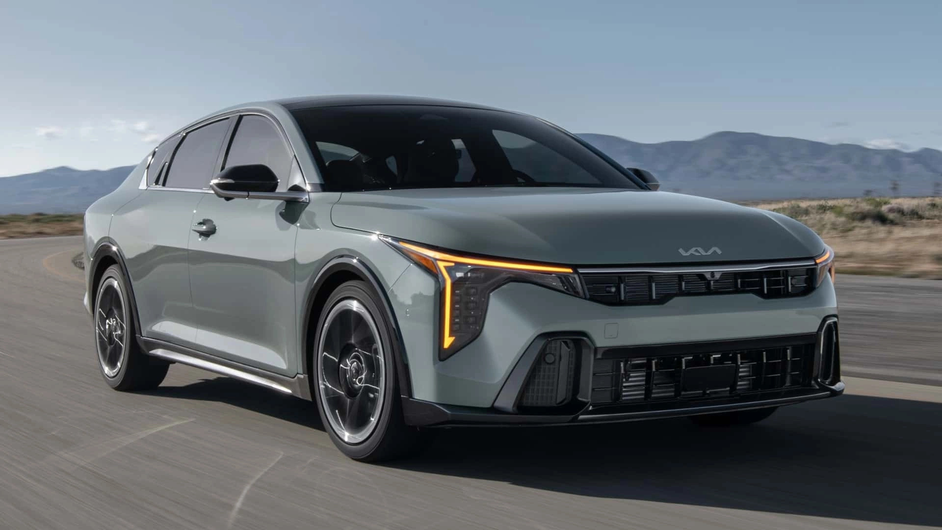 KIA K3 chỉ còn 1 phiên bản tại đại lý, liệu có ‘khai tử’ tại Việt Nam? - Ảnh 3.