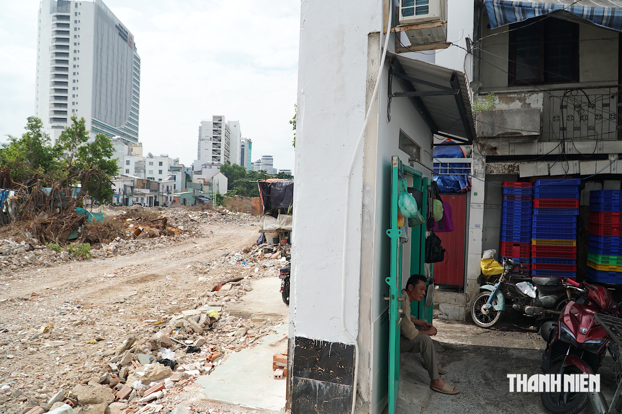 Những căn nh&agrave; &lsquo;si&ecirc;u nhỏ&rsquo;, chỉ đủ nằm ở rạch Xuy&ecirc;n T&acirc;m sau giải ph&oacute;ng mặt bằng - Ảnh 2.