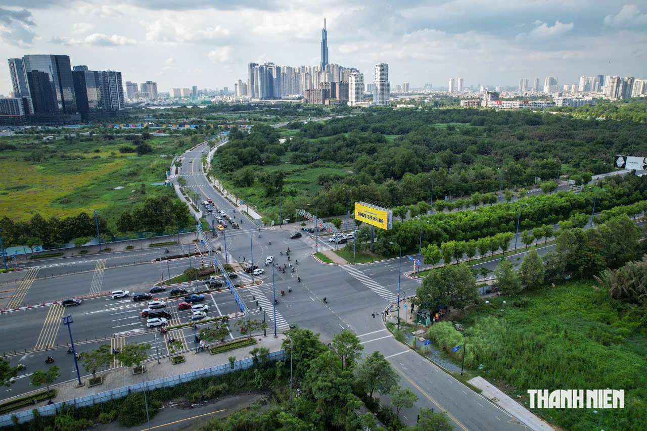 TP.HCM mở rộng đường Tố Hữu ở Thủ Thiêm lên 7 làn xe- Ảnh 1.
