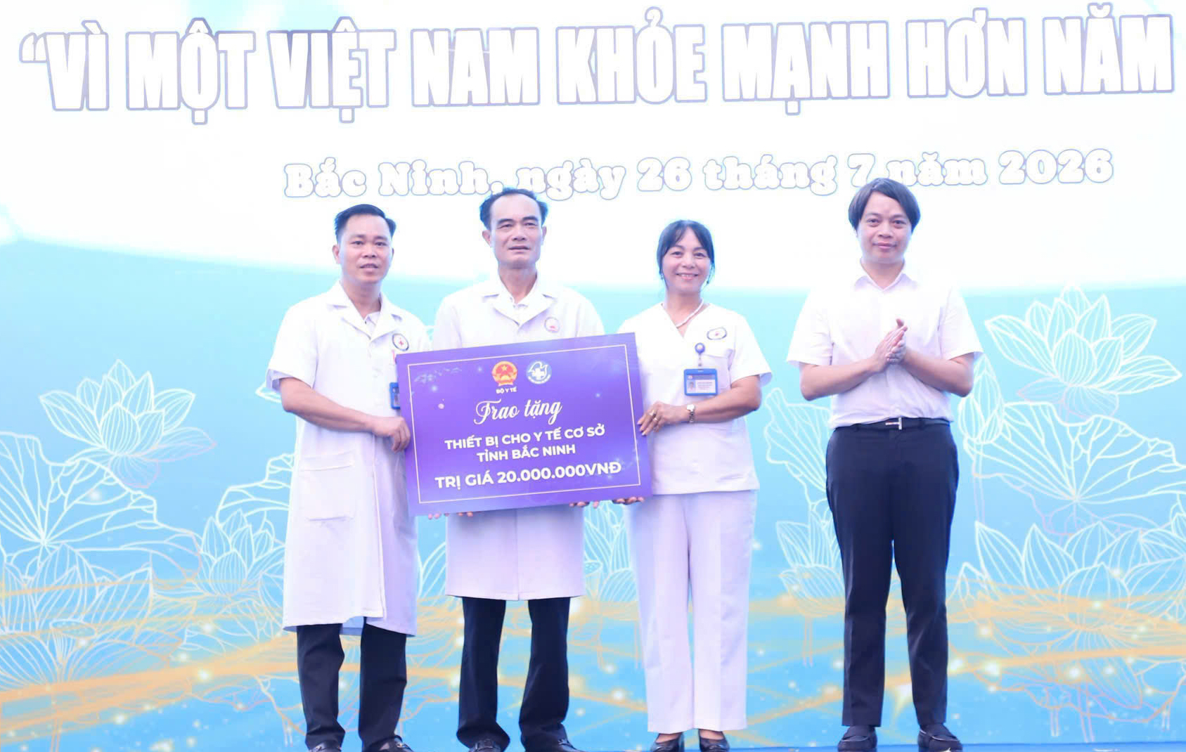 Chăm sóc sức khỏe người có công chu đáo hơn- Ảnh 2.