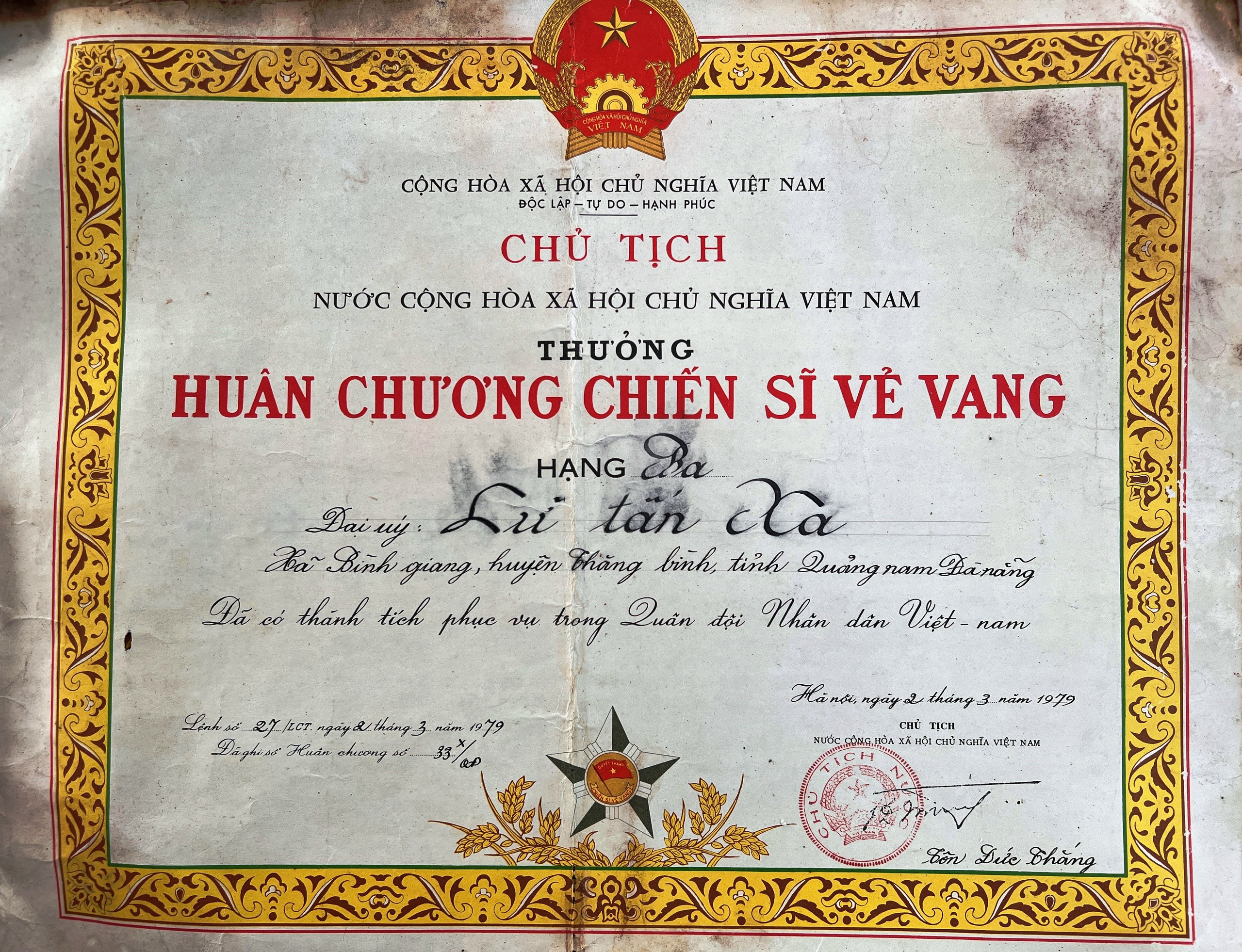 Người lính mang đá trong áo để được ra trận,đến những trận đánh 'xuất quỷ nhập thần' - Ảnh 3.