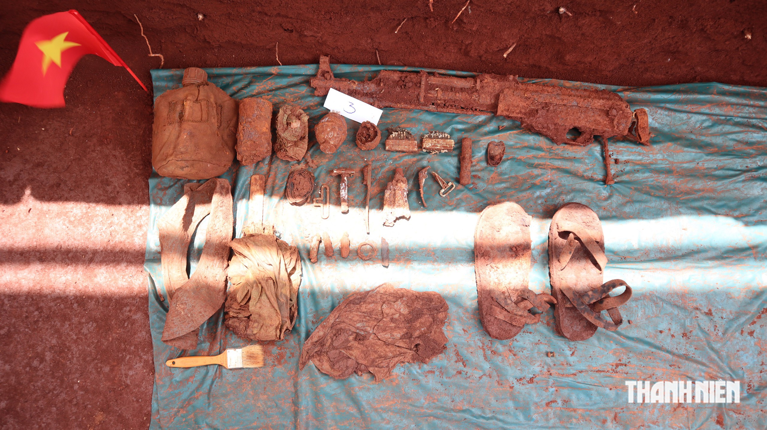 Đồng Nai: Phát hiện 2 bức ảnh trong 2 hầm mộ liệt sĩ ở xã Minh Đức - Ảnh 6.
