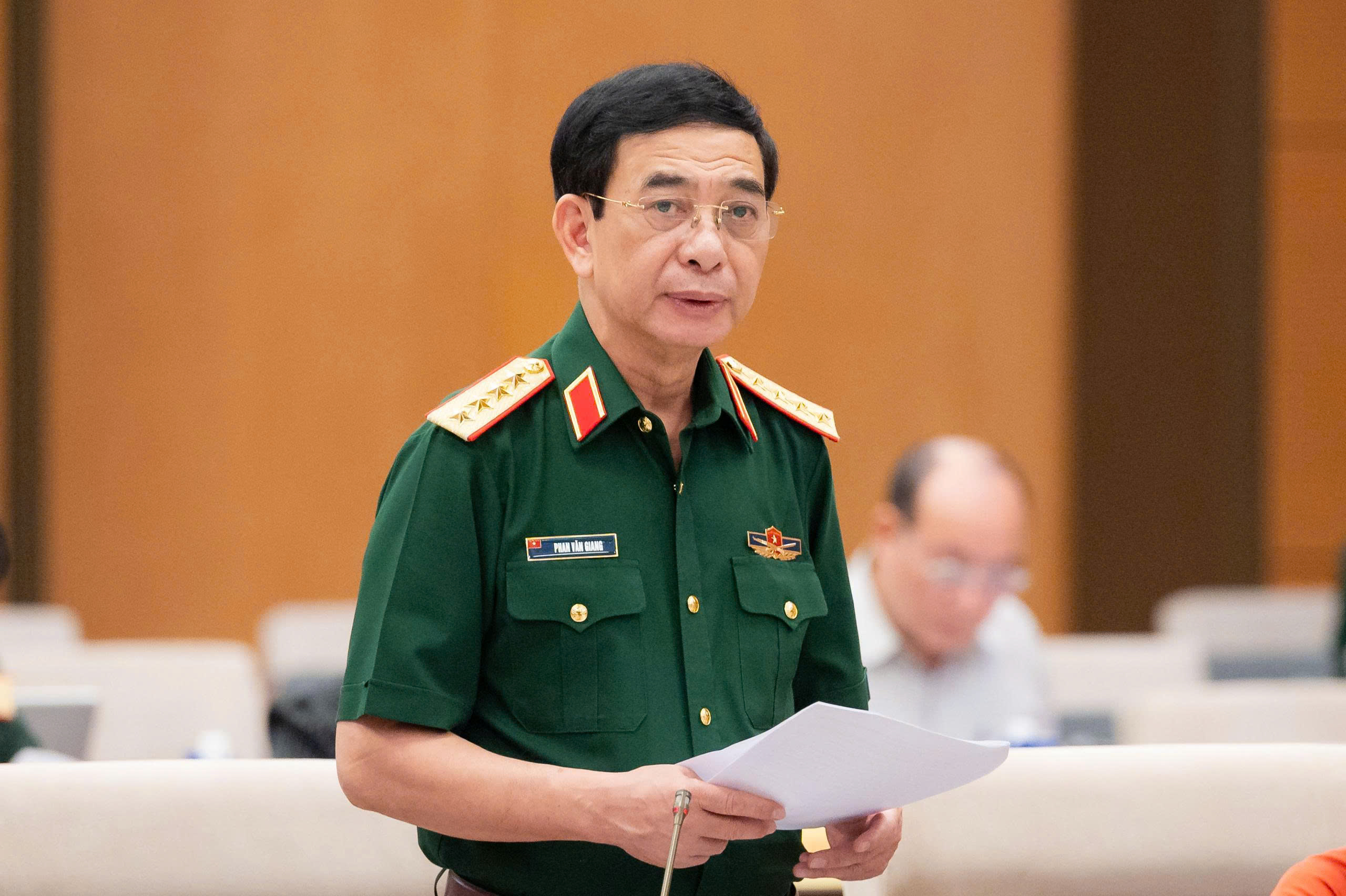 Đề xuất ch&iacute;nh trị vi&ecirc;n Ban Chỉ huy qu&acirc;n sự cấp x&atilde; l&agrave; sĩ quan ch&iacute;nh quy- Ảnh 2.